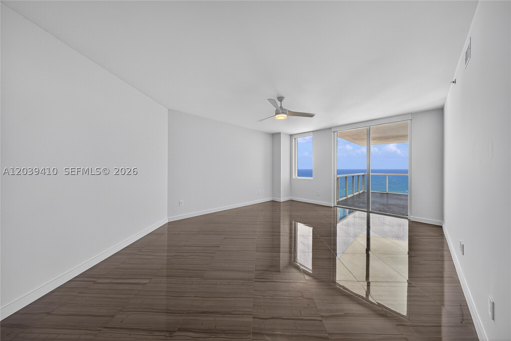 2711 S Ocean Dr 3102 Property Photo 27