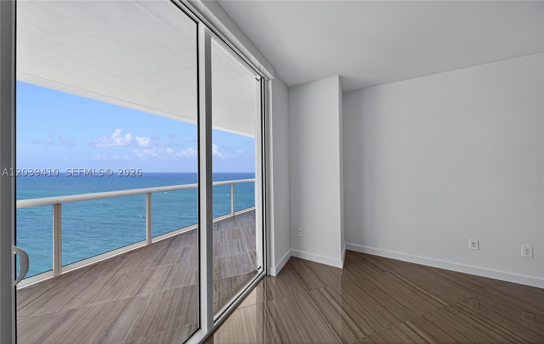 2711 S Ocean Dr 3102 Property Photo 31