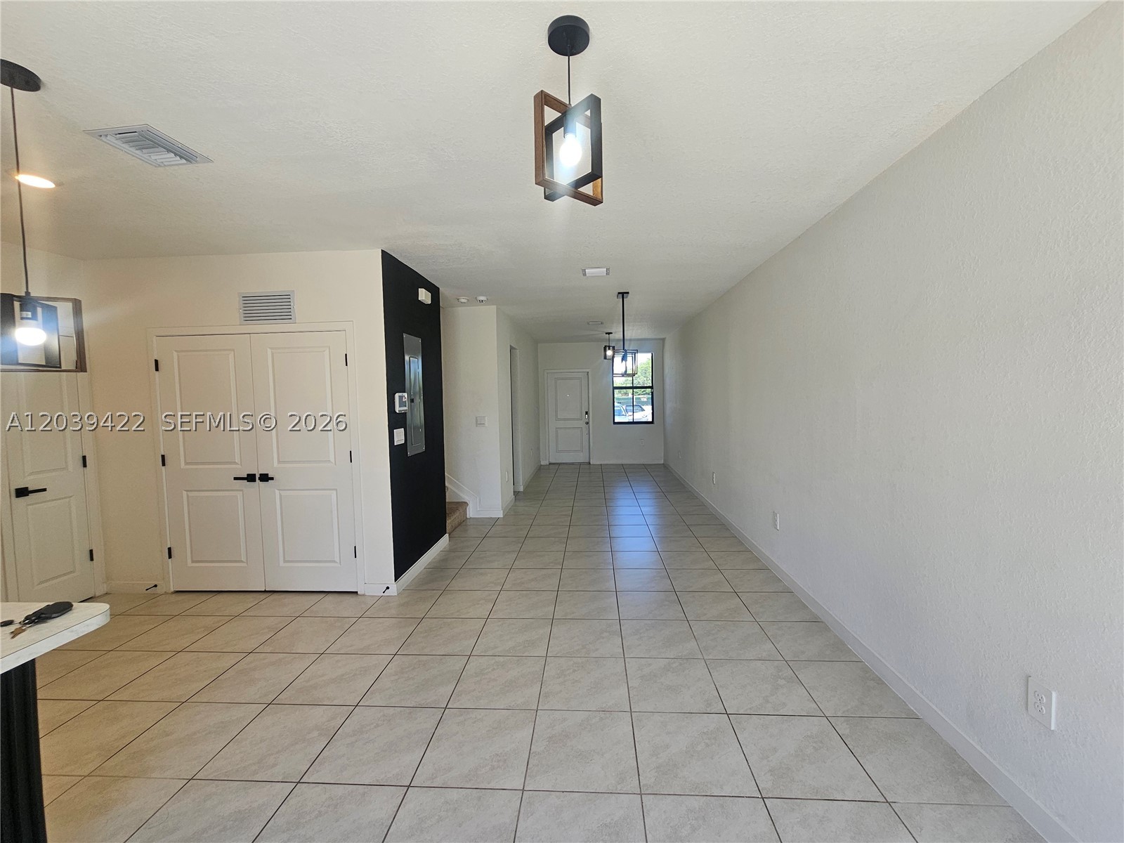 1473 Ne 5th Ave 1473 Property Photo 6