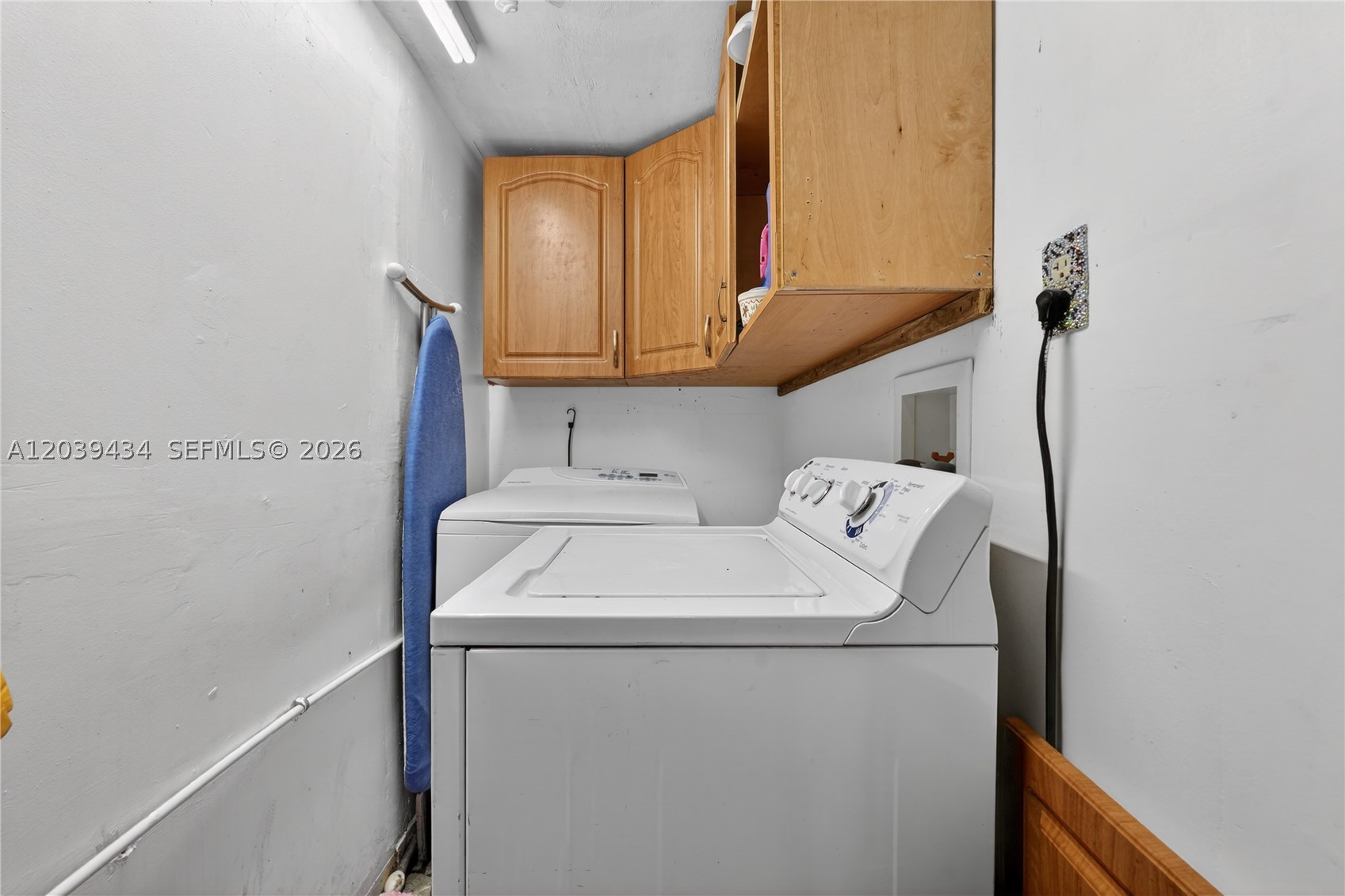A12039434 Property Photo 19