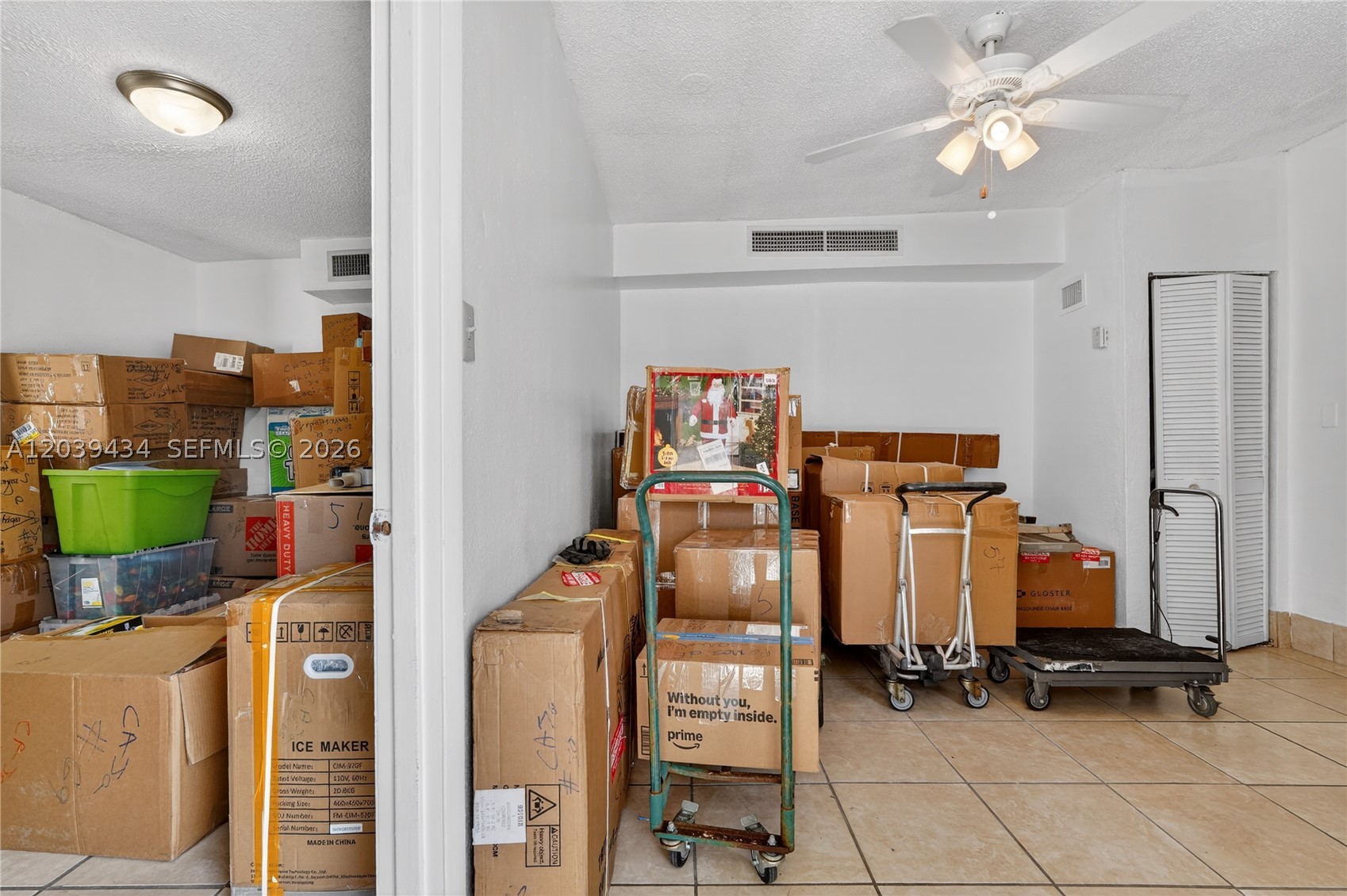 A12039434 Property Photo 22