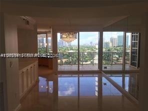 19333 Collins Ave 1109 Property Photo 11