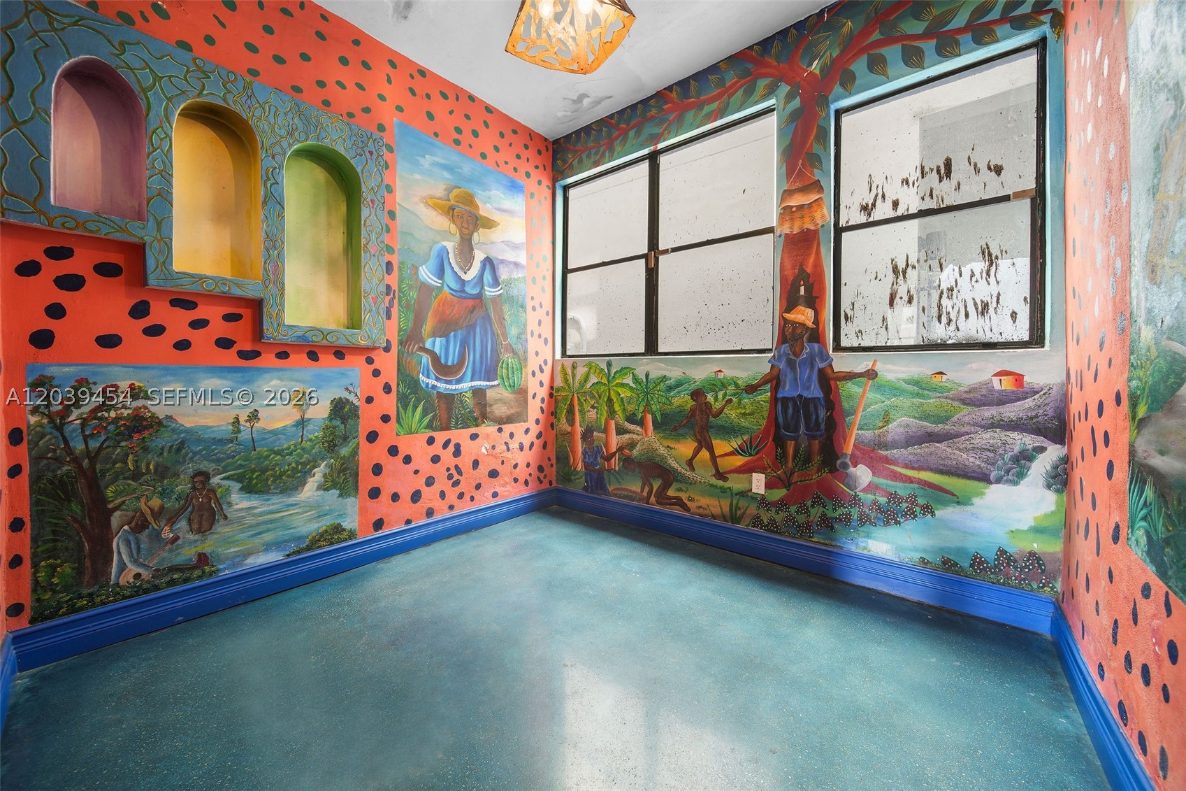819 5th St Property Photo 9