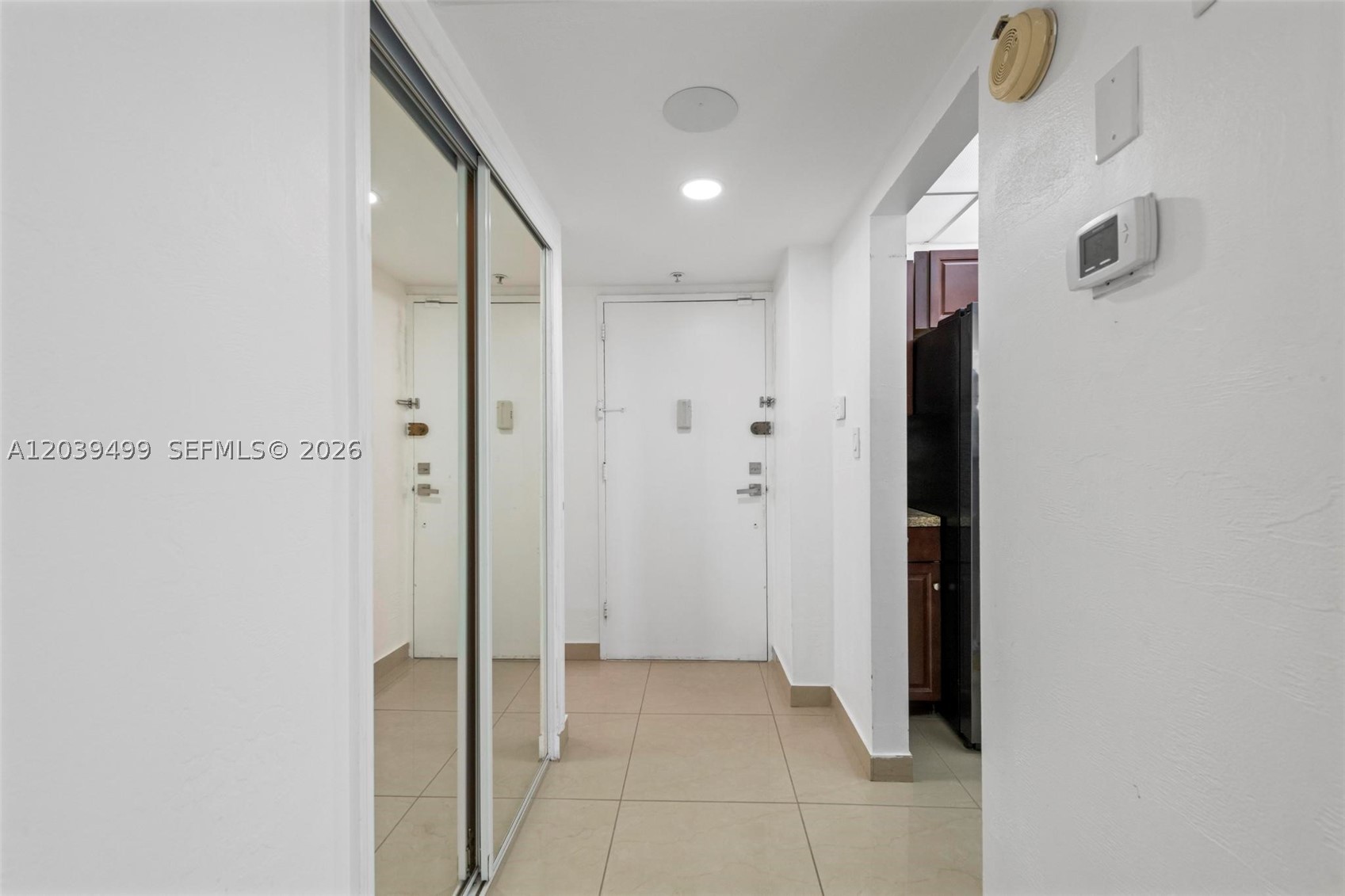 19380 Collins Ave Ph-6 Property Photo 4