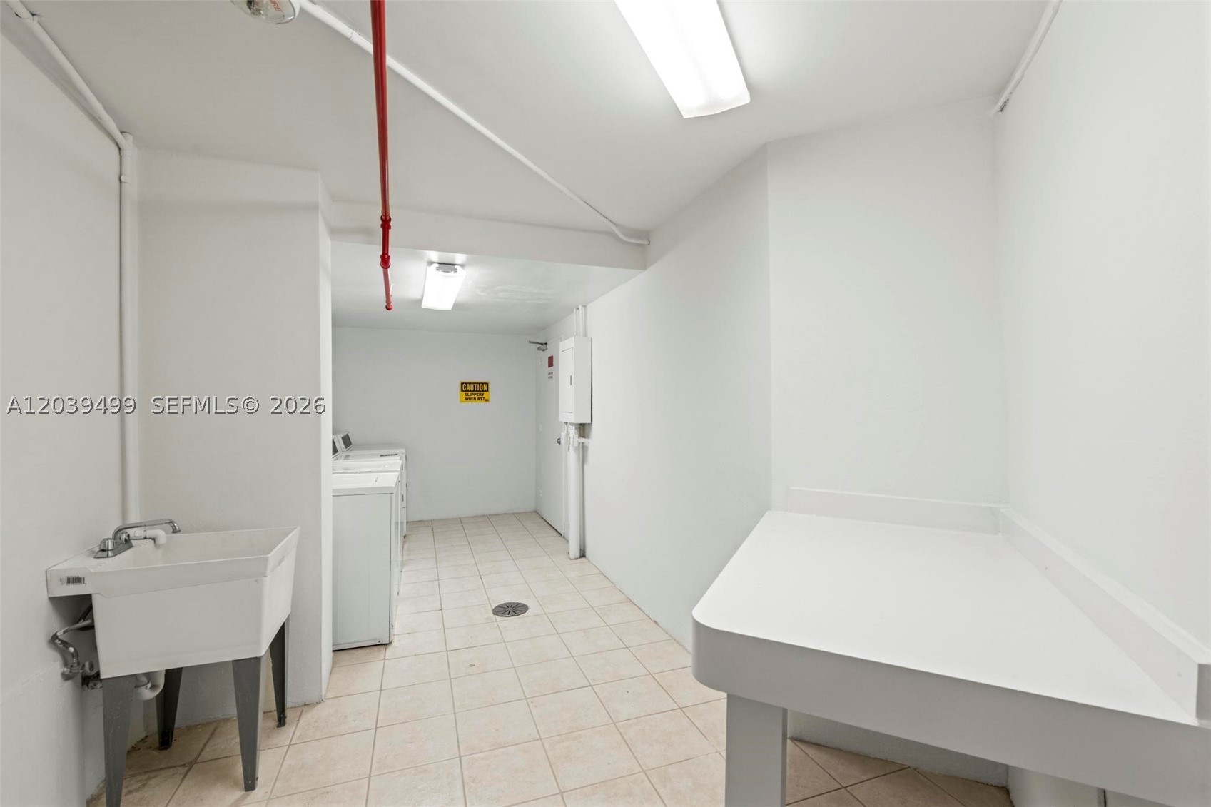19380 Collins Ave Ph-6 Property Photo 18