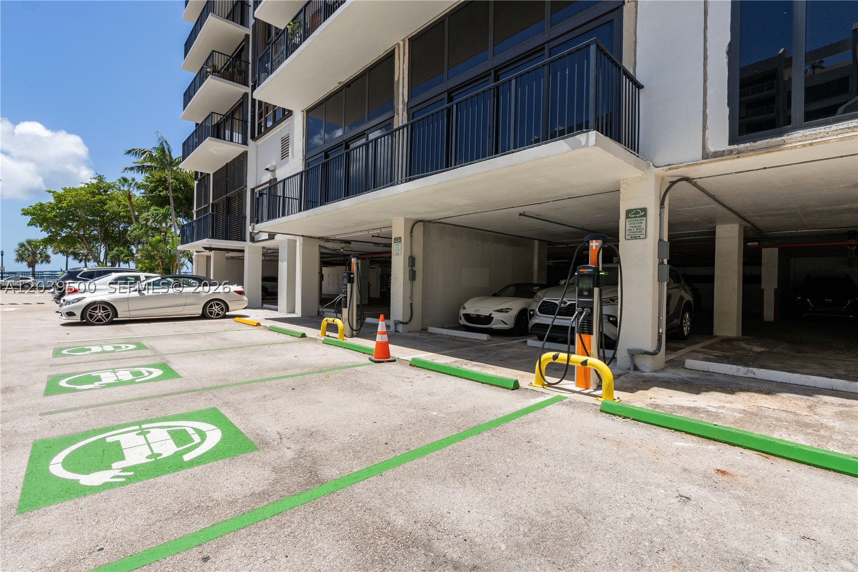 1450 Brickell Bay Dr 602 Property Photo 29