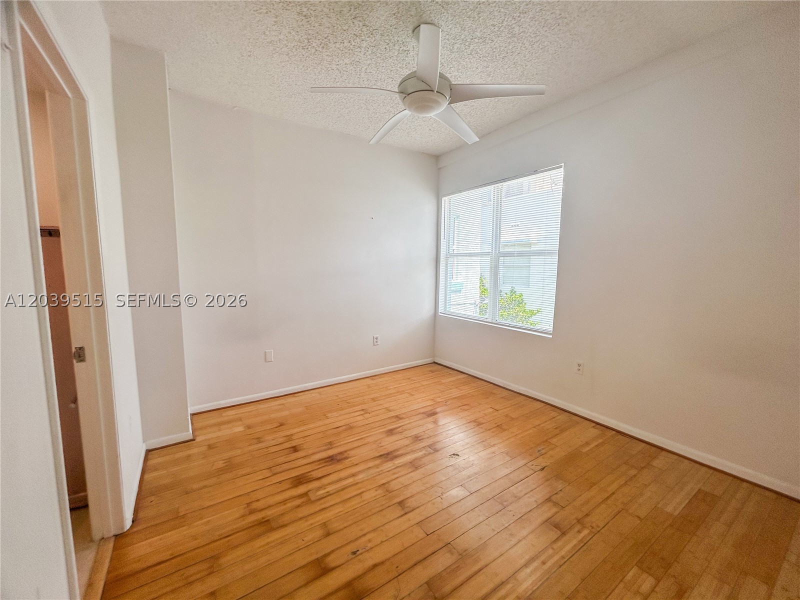 1218 Drexel Ave 204 Property Photo 6