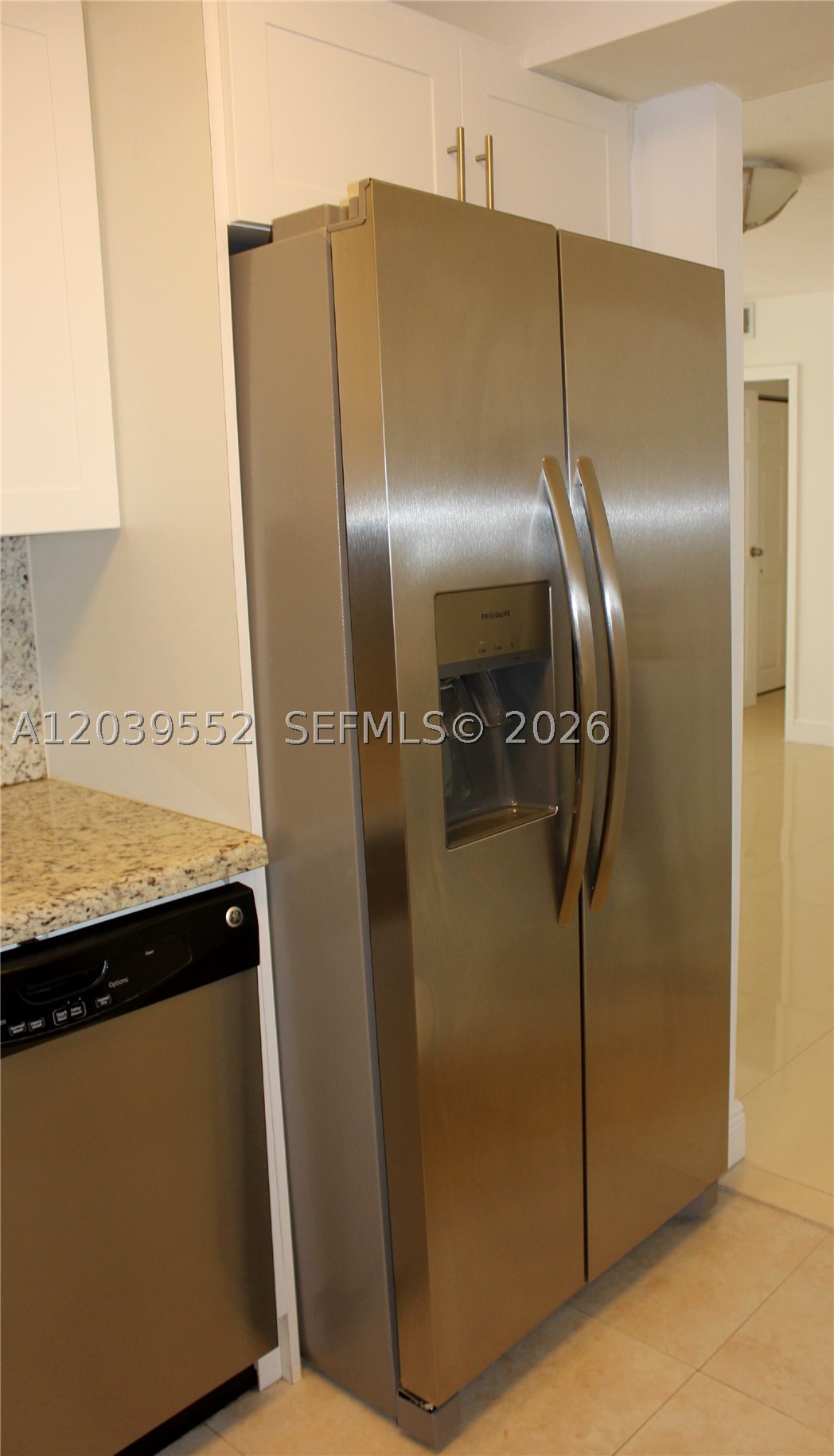 2333 Brickell Ave 1004 Property Photo 8