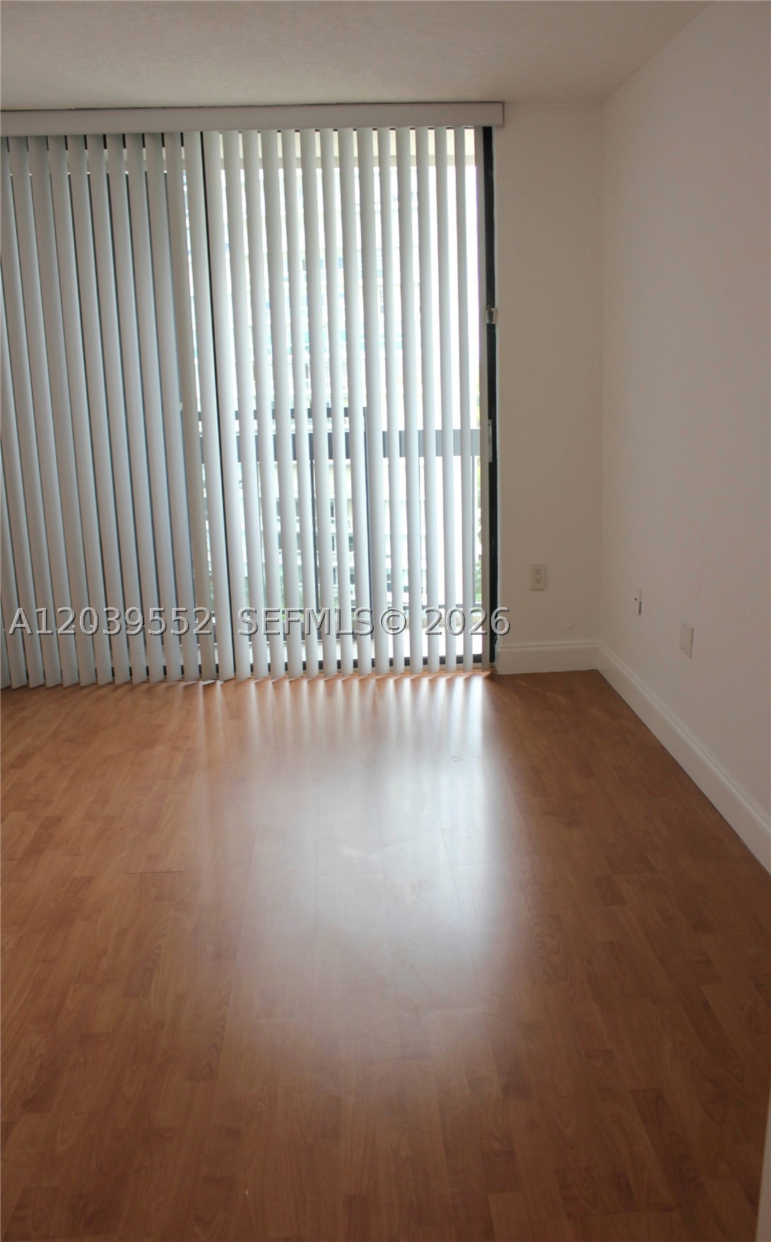 2333 Brickell Ave 1004 Property Photo 9