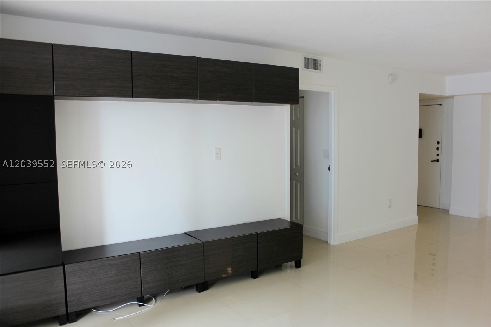 2333 Brickell Ave 1004 Property Photo 19