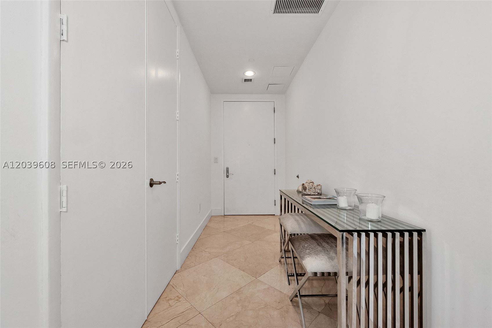 16001 Collins Ave 1005 Property Photo 4