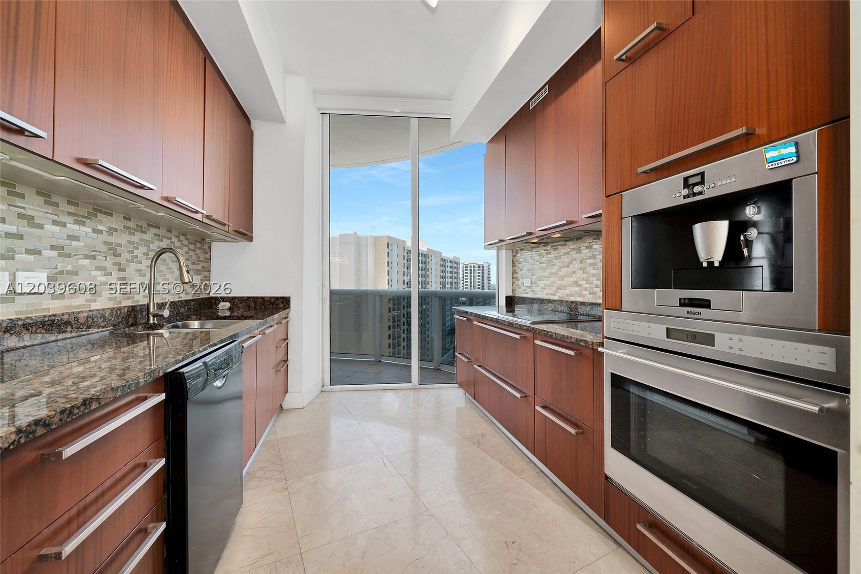 16001 Collins Ave 1005 Property Photo 17