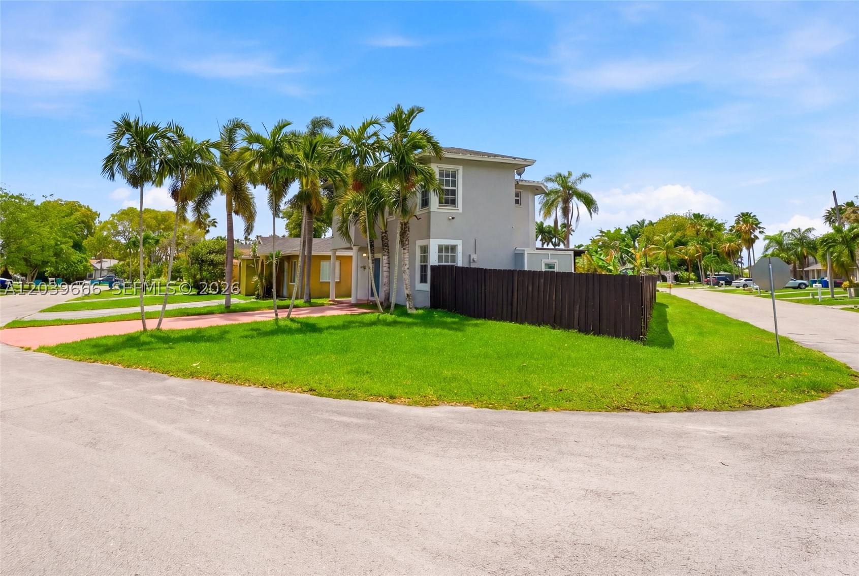 A12039666 Property Photo 2