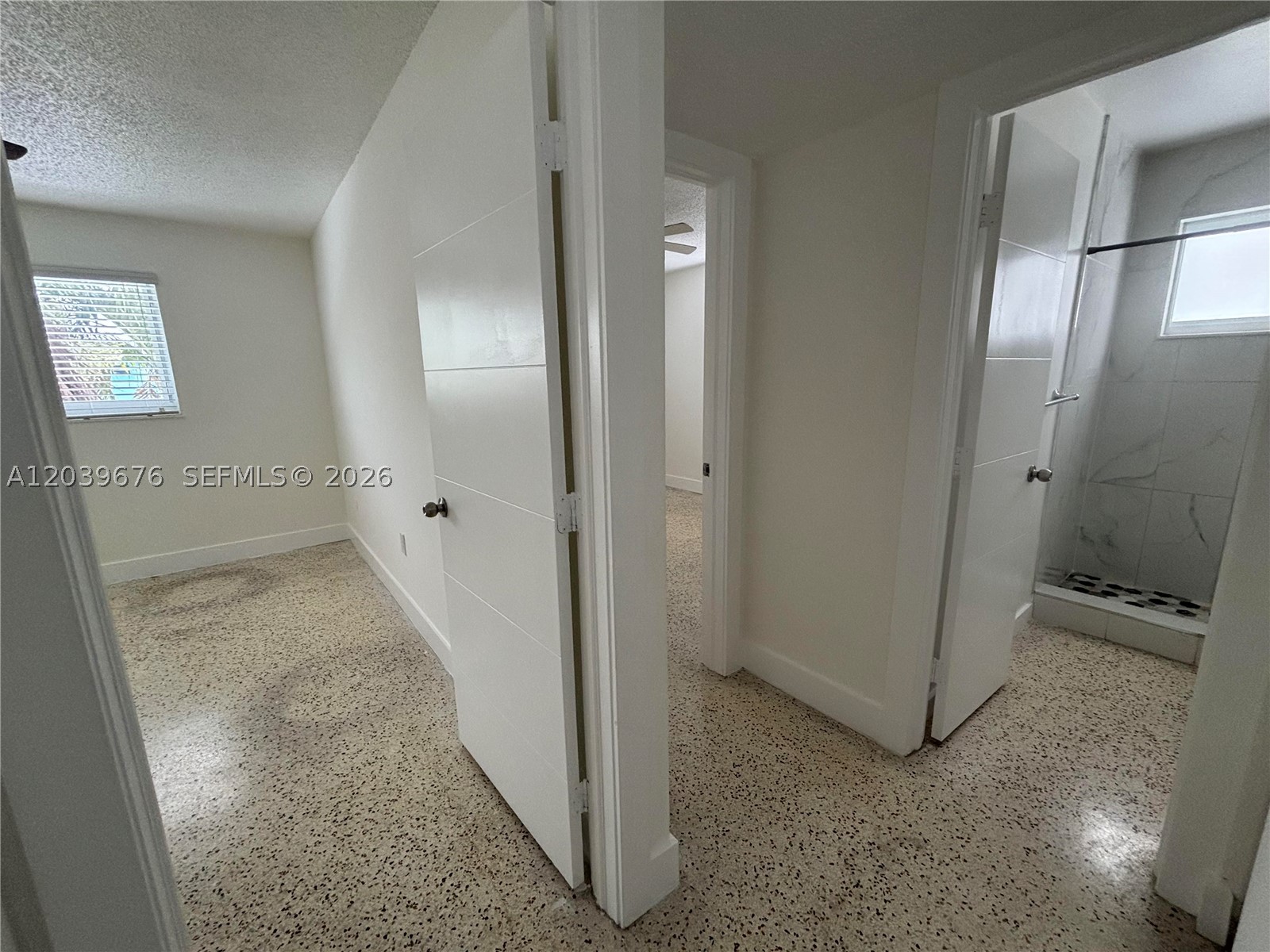458 E 31st St 3 Property Photo 6