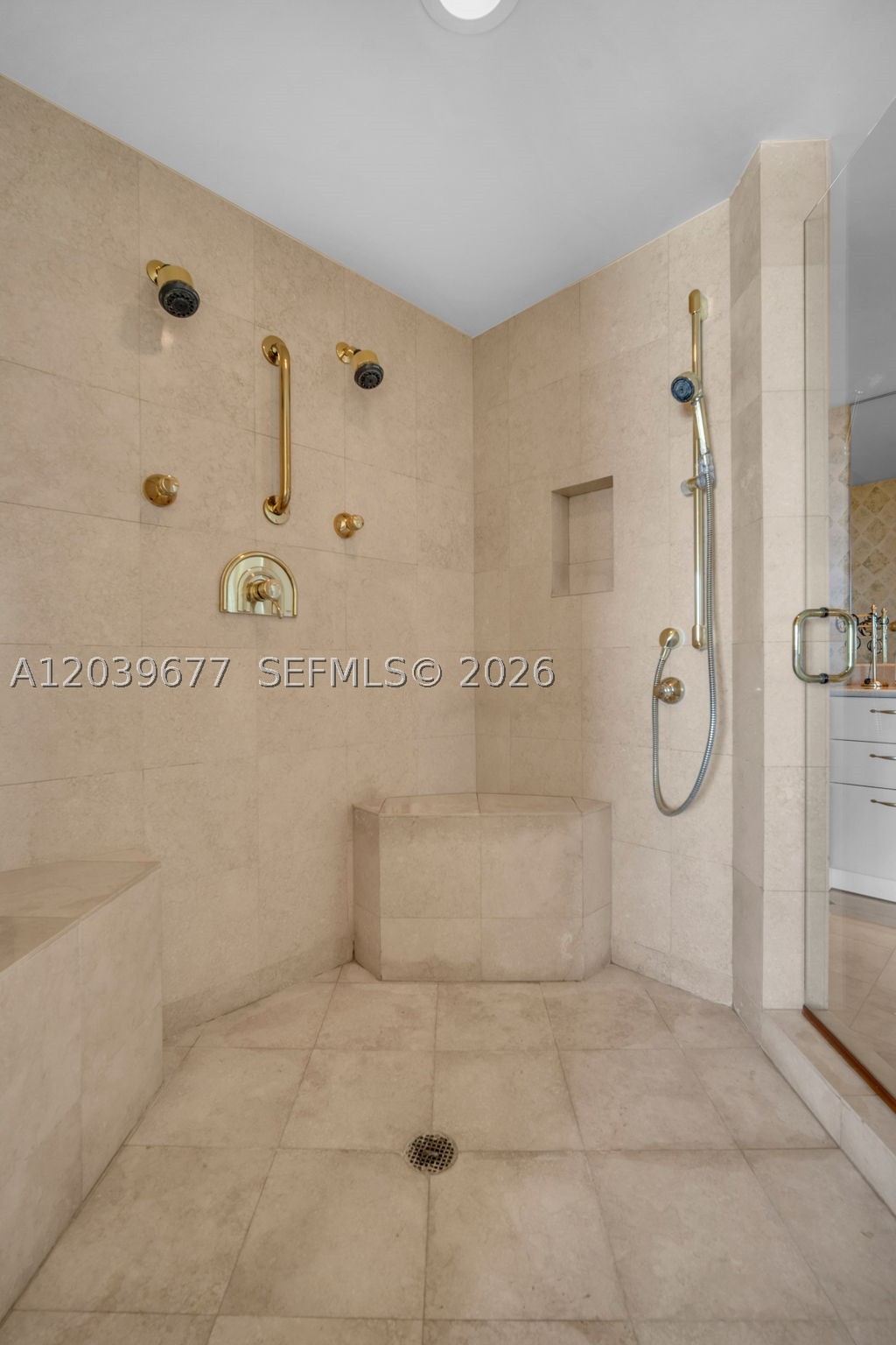 19955 Ne 38th Ct 2204 Property Photo 28