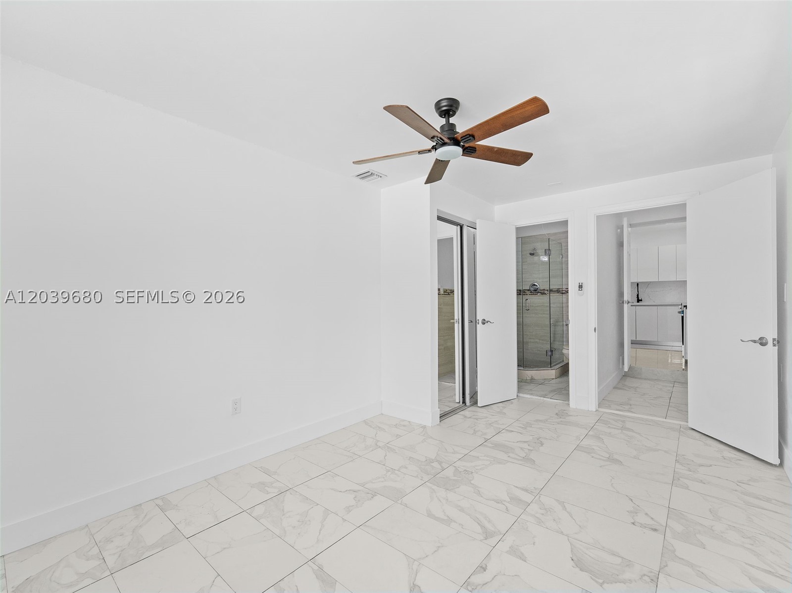 110 Ne 152nd St Property Photo 15