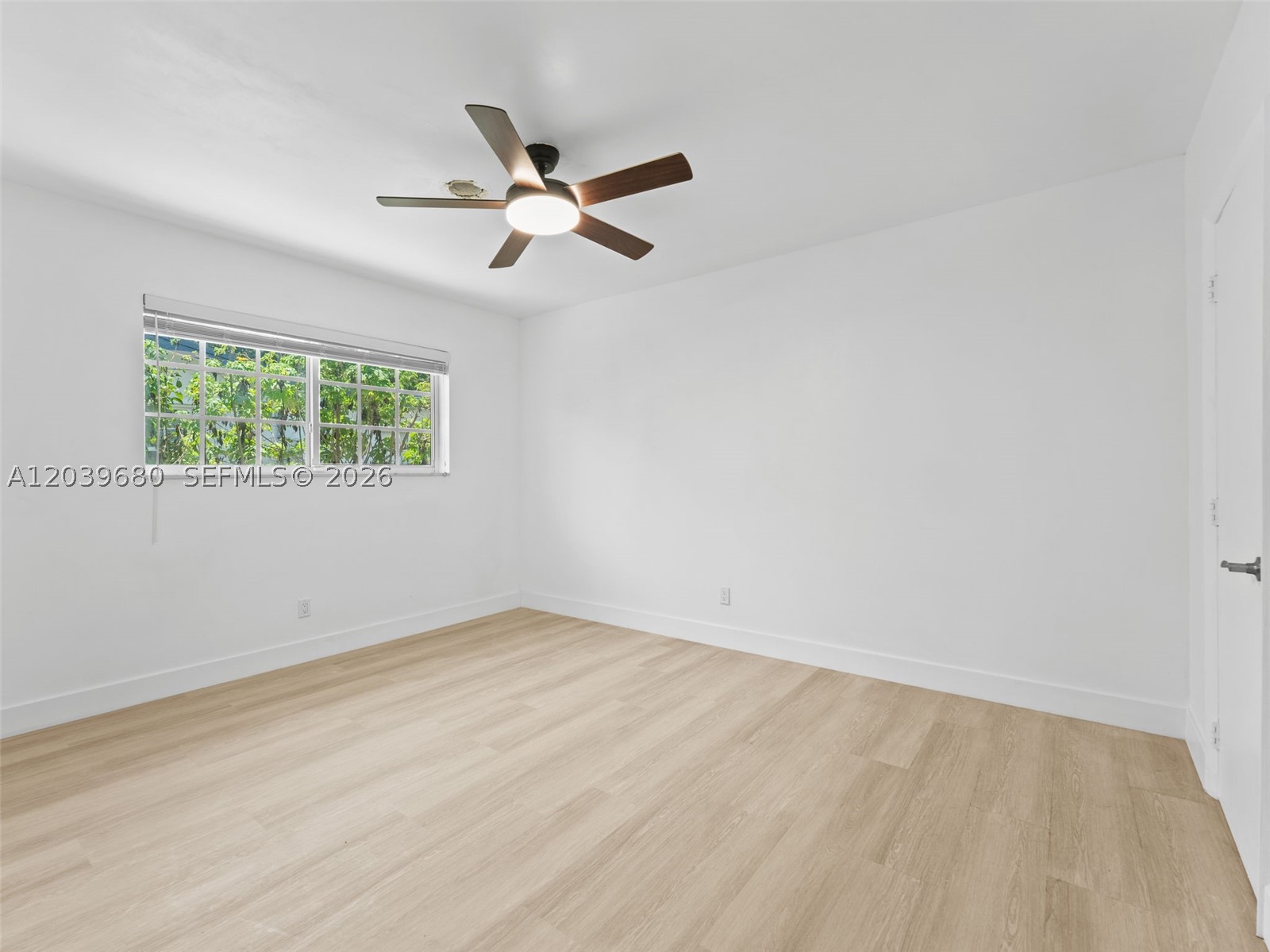 110 Ne 152nd St Property Photo 32