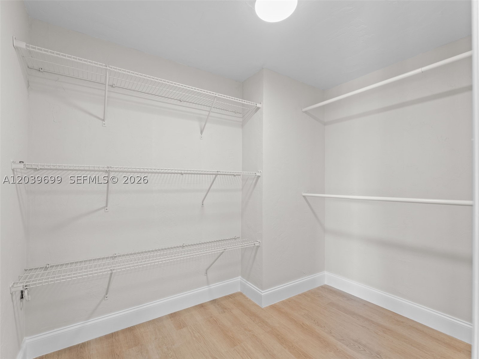 13502 Ne 24th Ct Property Photo 18