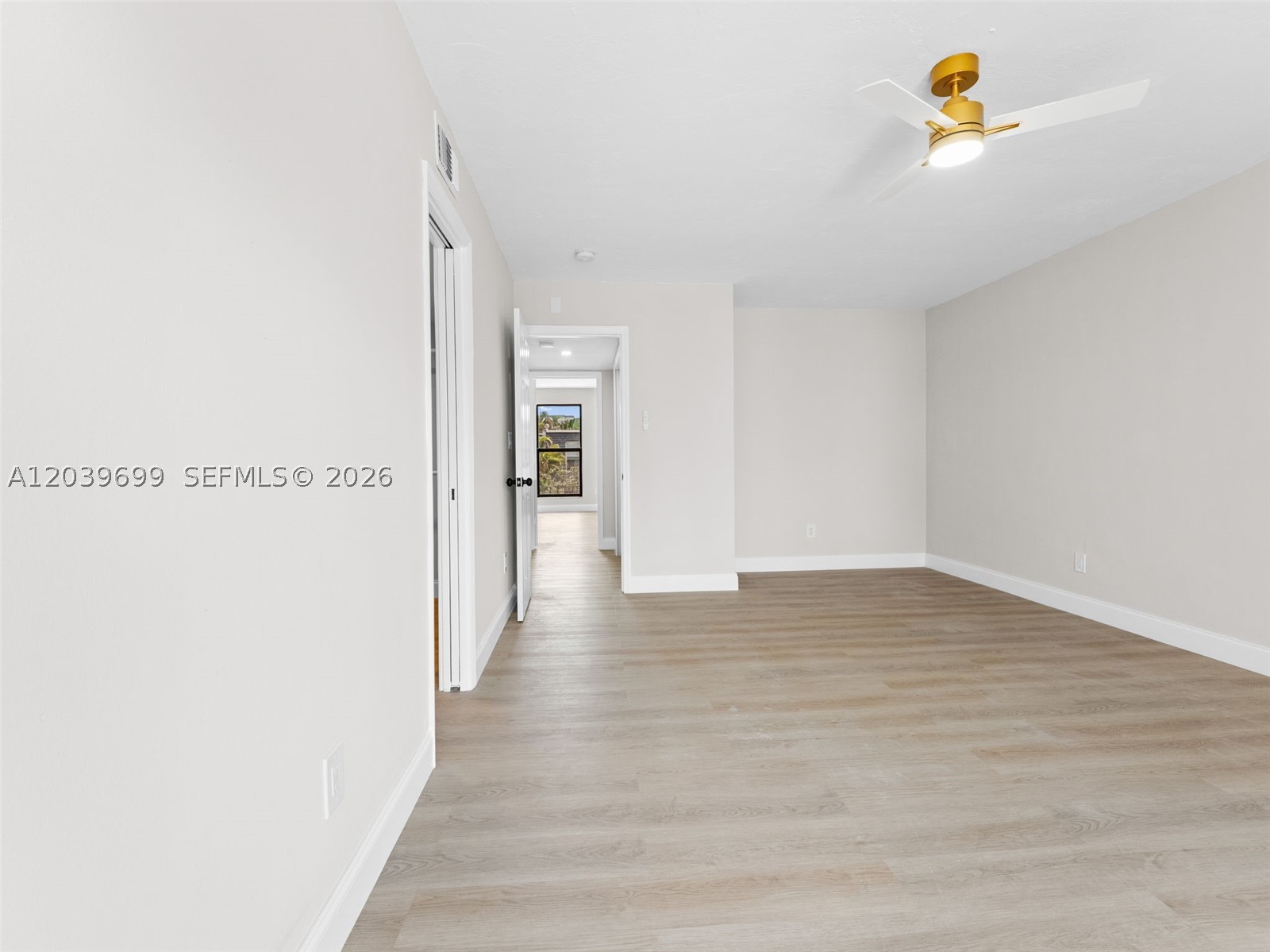 13502 Ne 24th Ct Property Photo 25