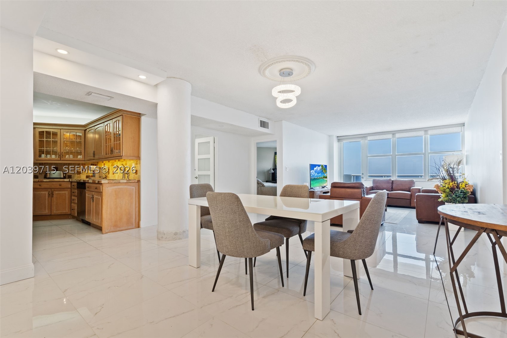 3725 S Ocean Dr 1410 Property Photo 7