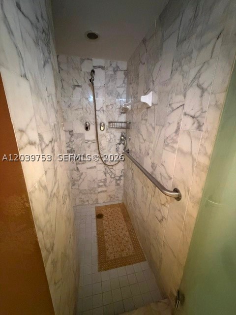 2000 Towerside Ter 301 Property Photo 26