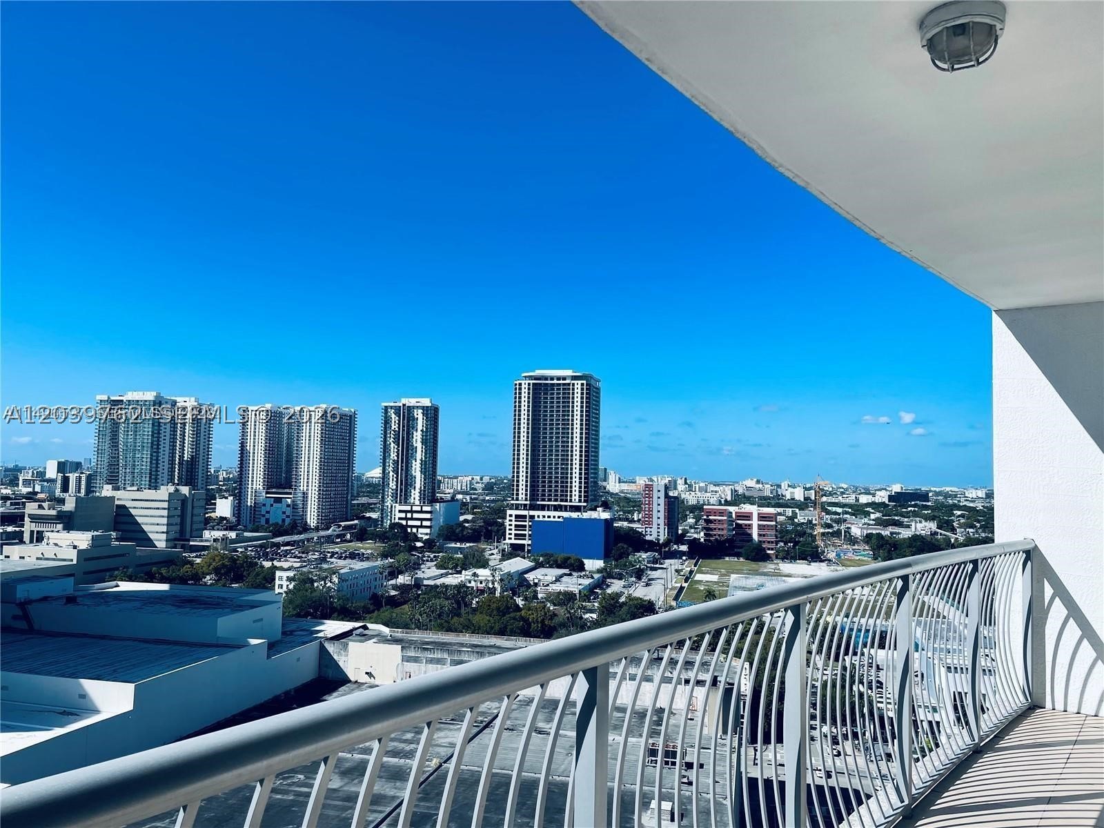 1750 N Bayshore Dr 2112 Property Photo 1