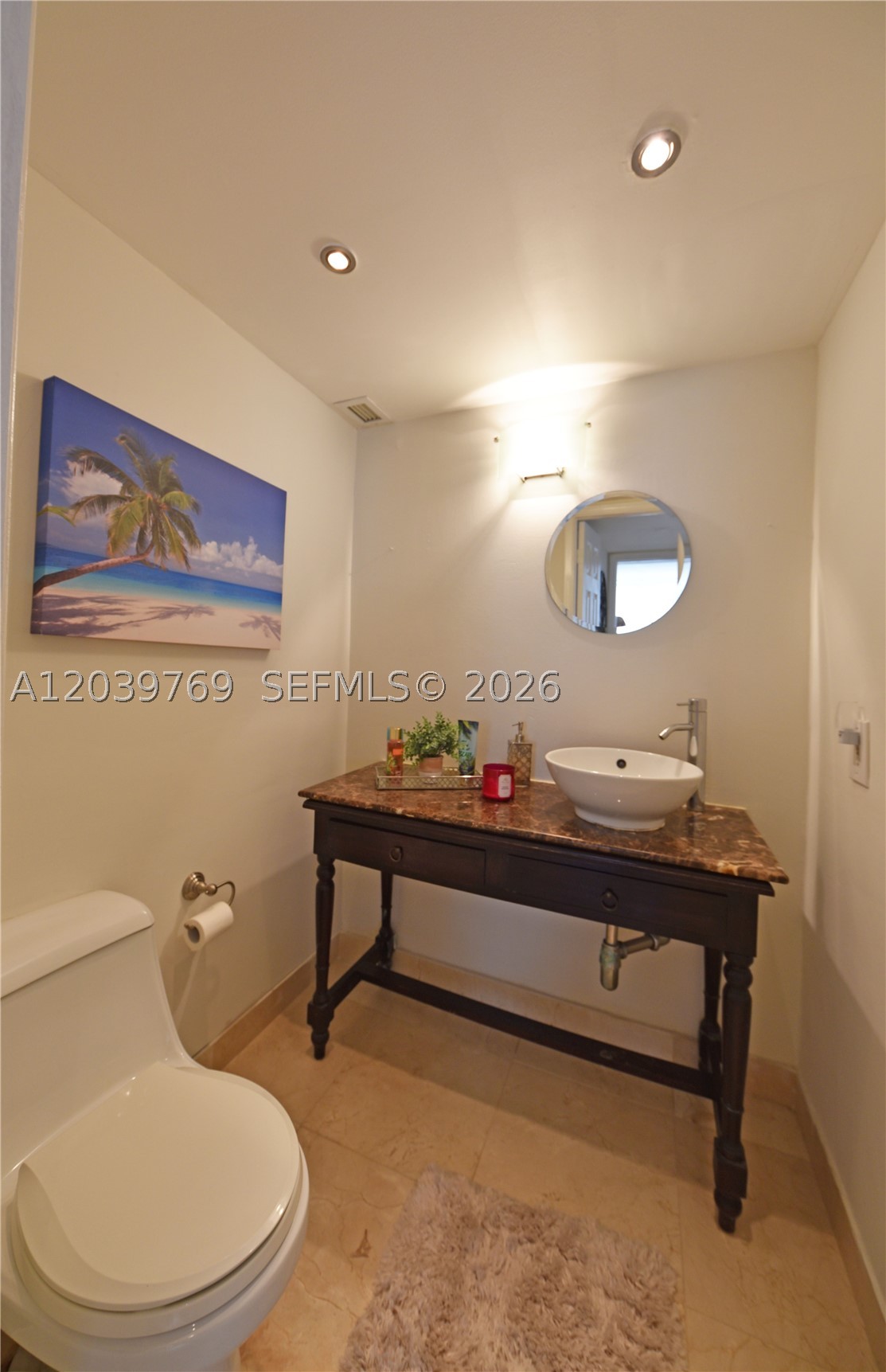 2016 Bay Dr 201 Property Photo 12
