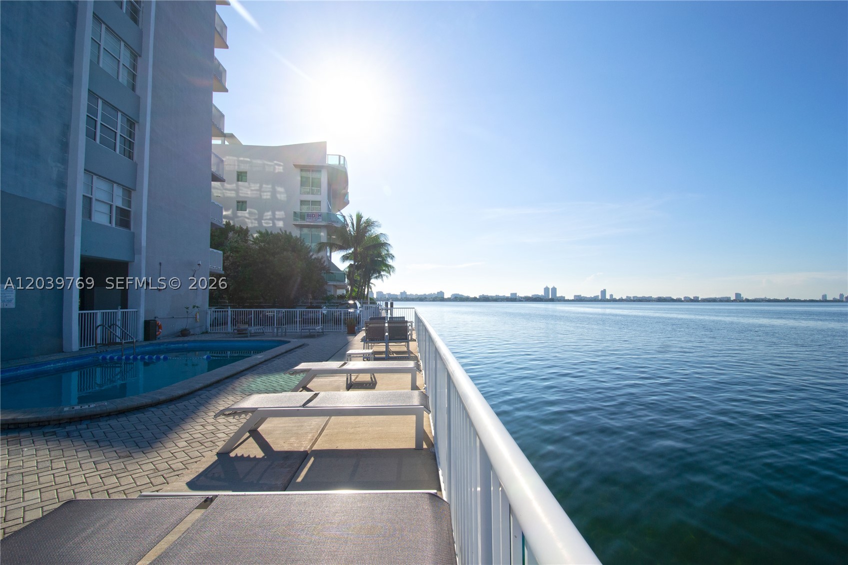 2016 Bay Dr 201 Property Photo 22