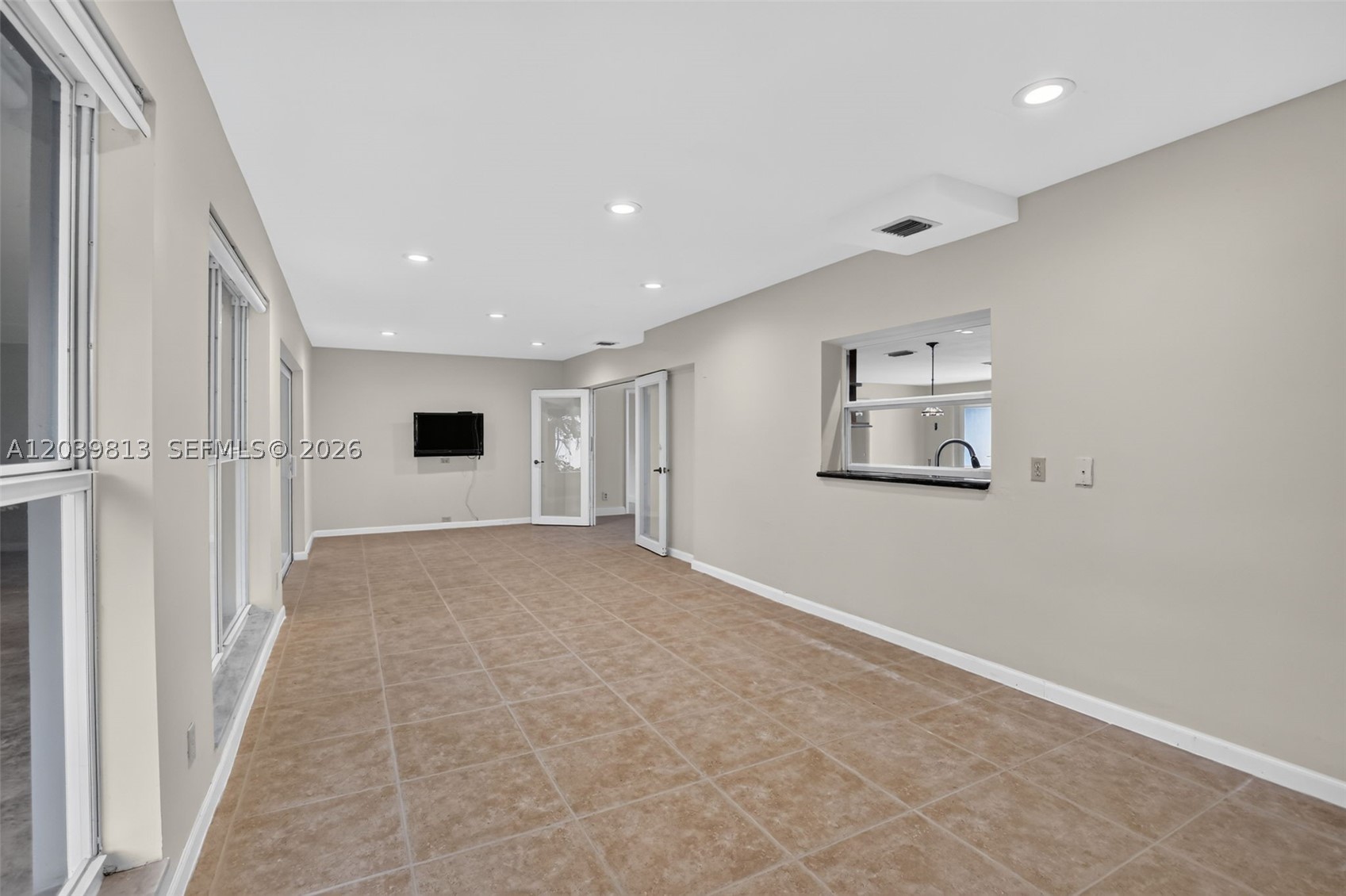 5511 Taylor St Property Photo 19