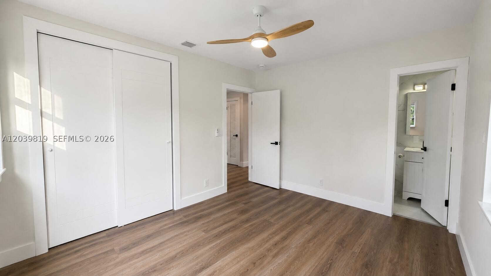 1155 Hayes St Property Photo 11