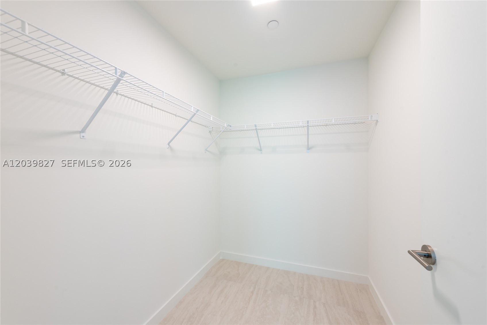77 Se 5th St 3206 Property Photo 19
