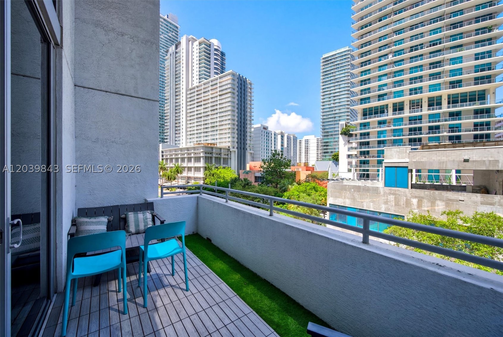 1050 Brickell Ave 420 Property Photo 14