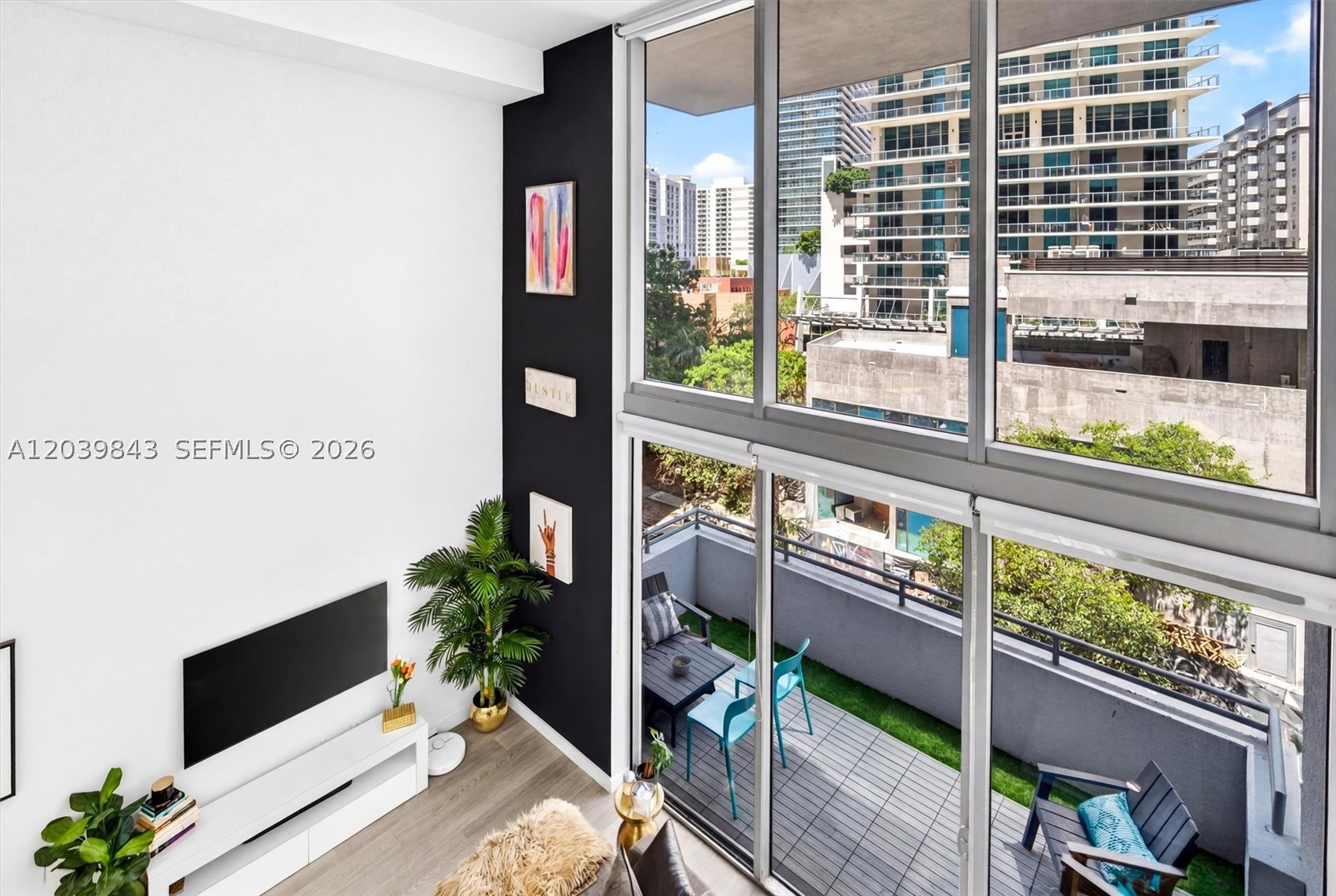 1050 Brickell Ave 420 Property Photo 19