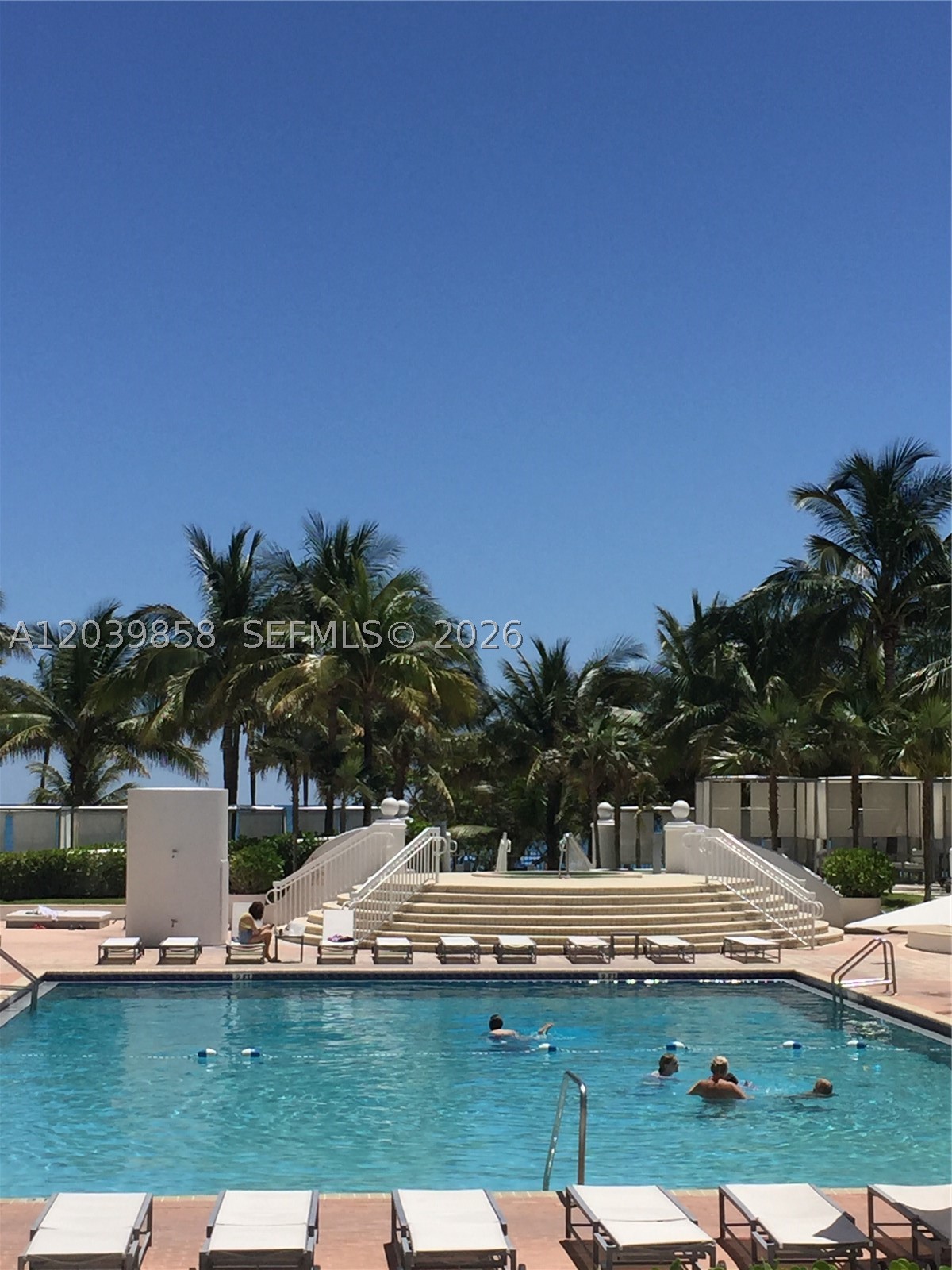 A12039858 Property Photo 10