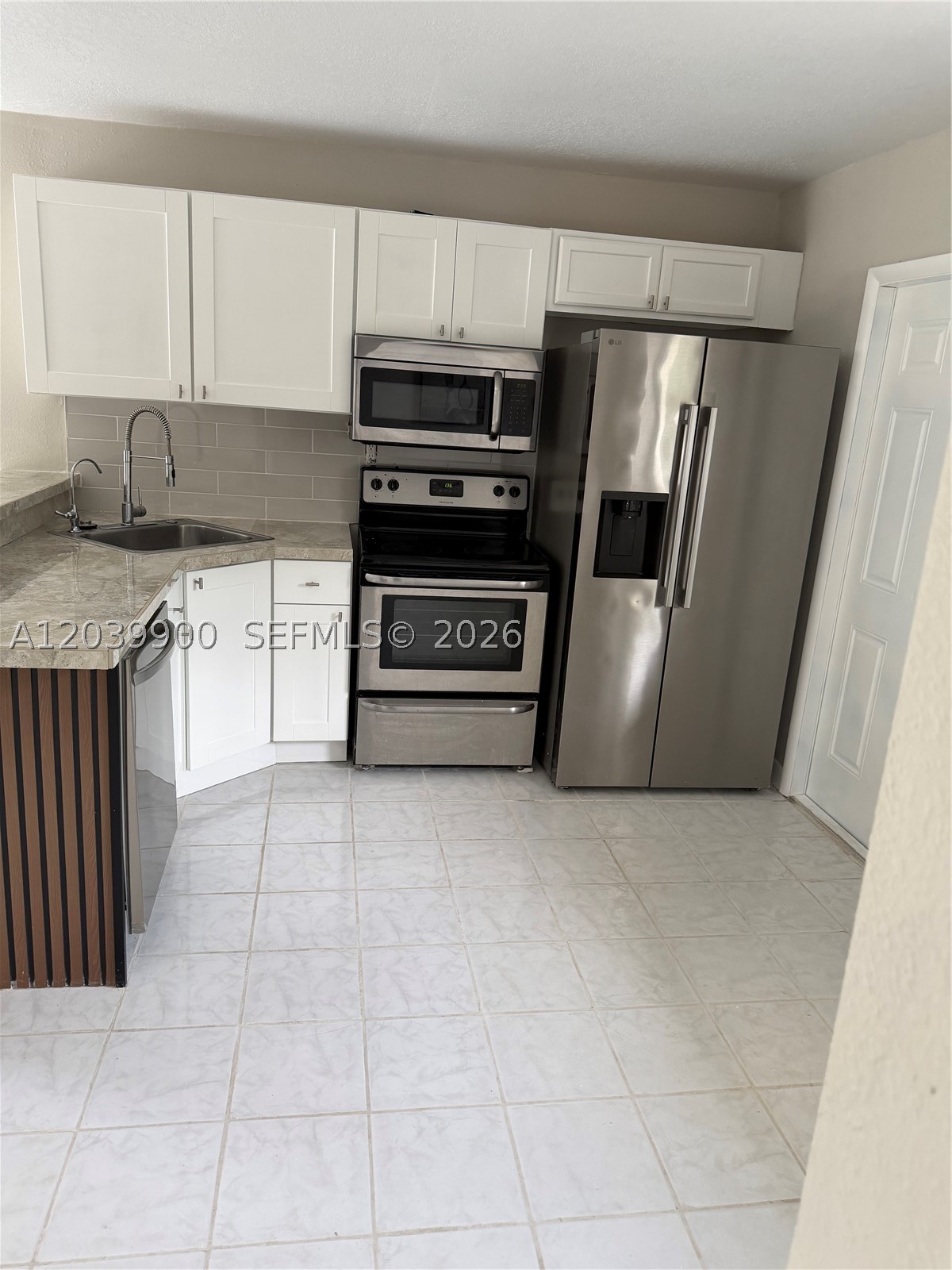1533 Nw 2nd Ave 1 Property Photo 16