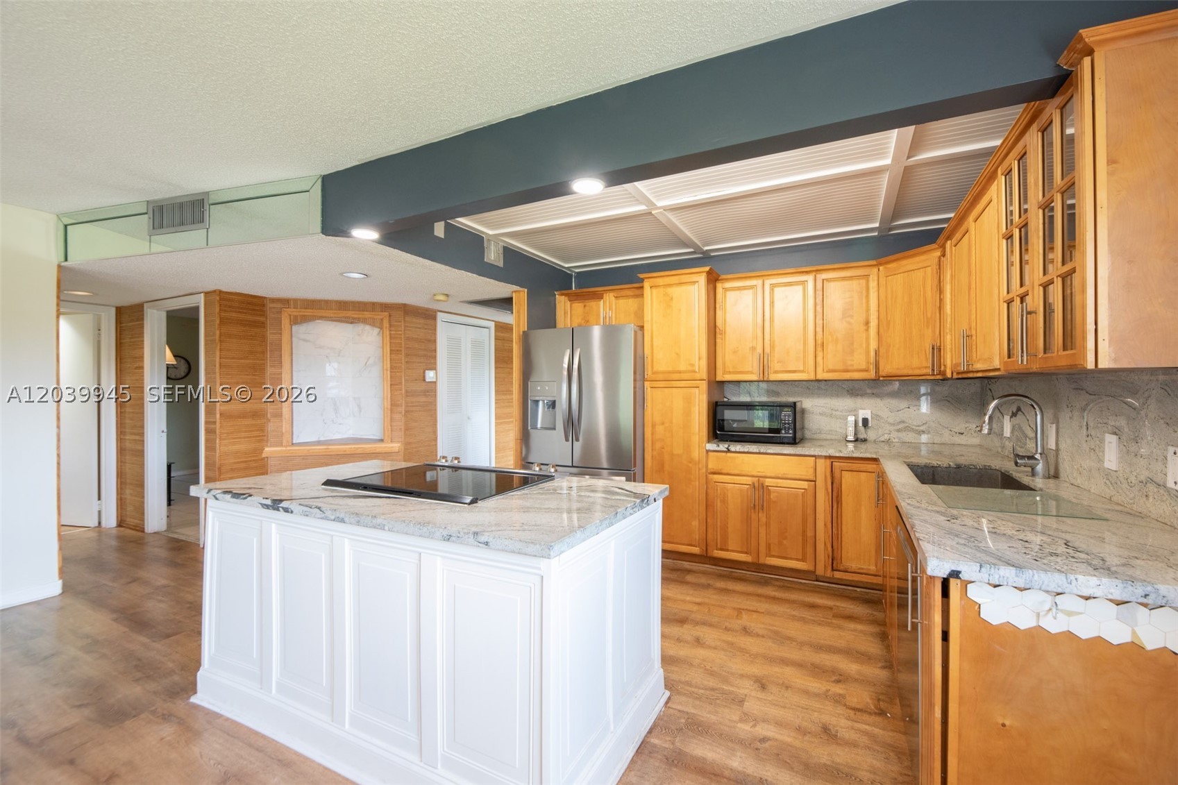 500 Sw 130th Ter 301a Property Photo 3