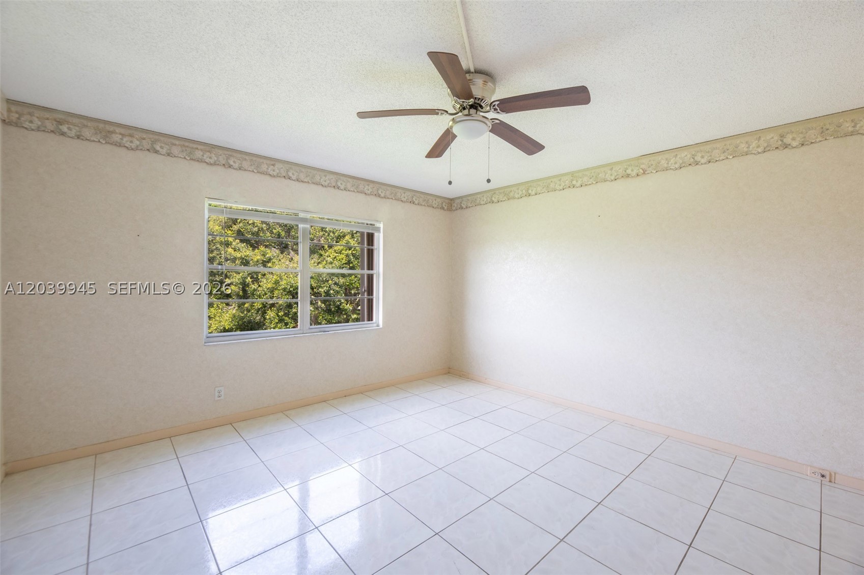 500 Sw 130th Ter 301a Property Photo 12