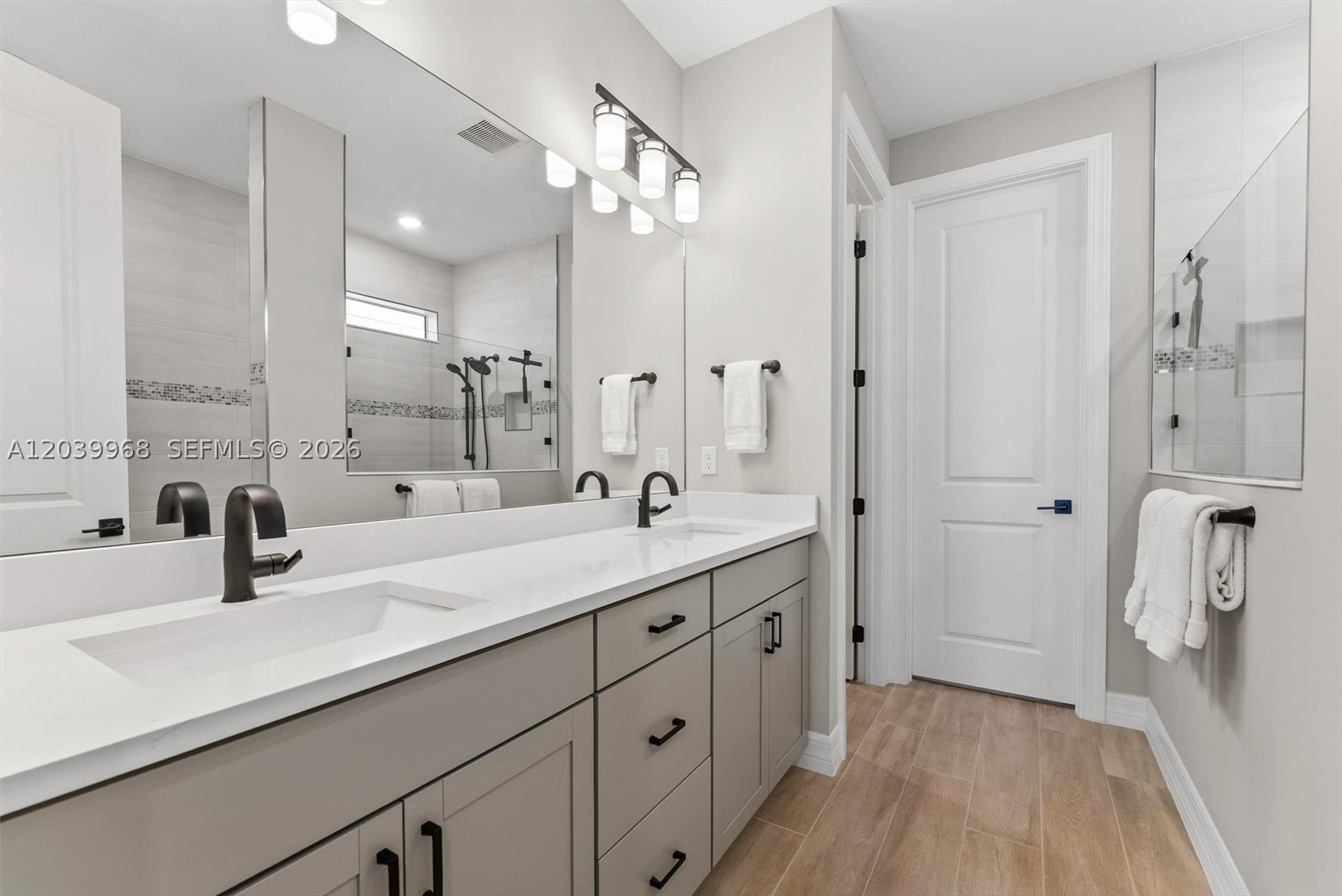 10488 Sw Red Maple Way Property Photo 14