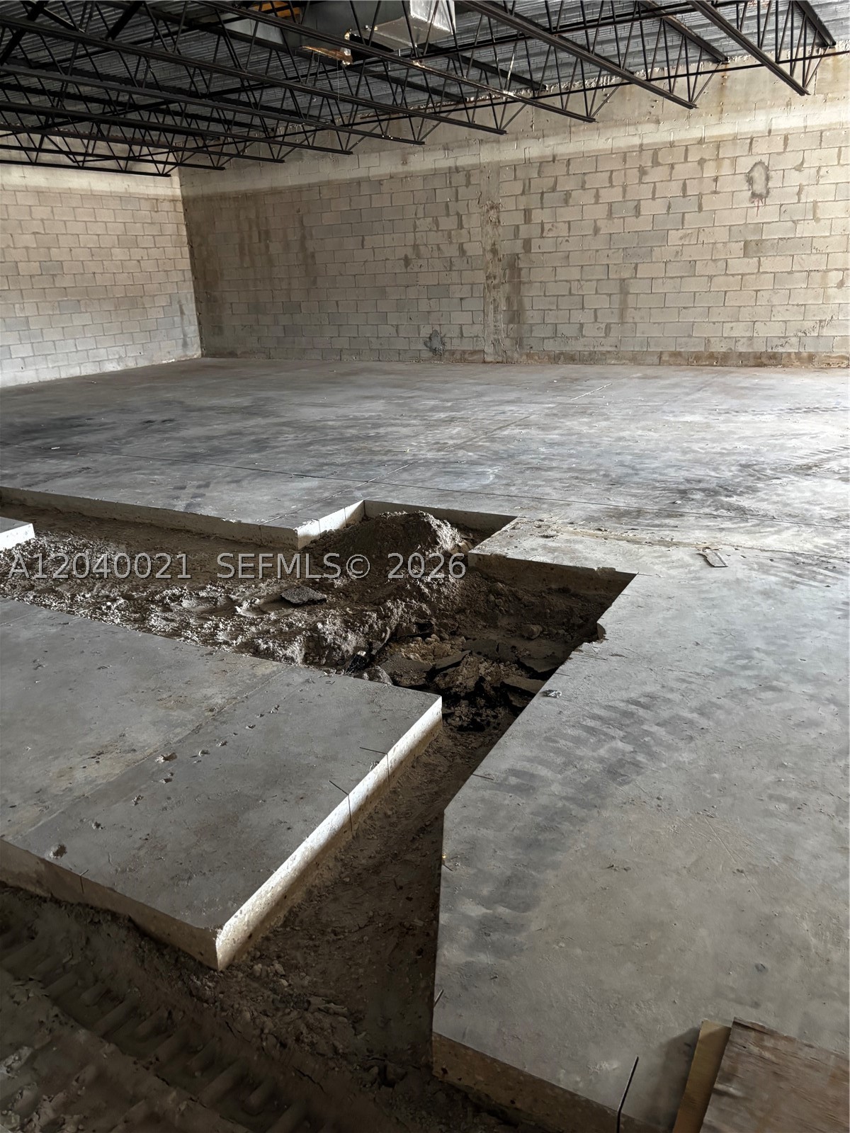 1771 S State Road 7 Property Photo 16
