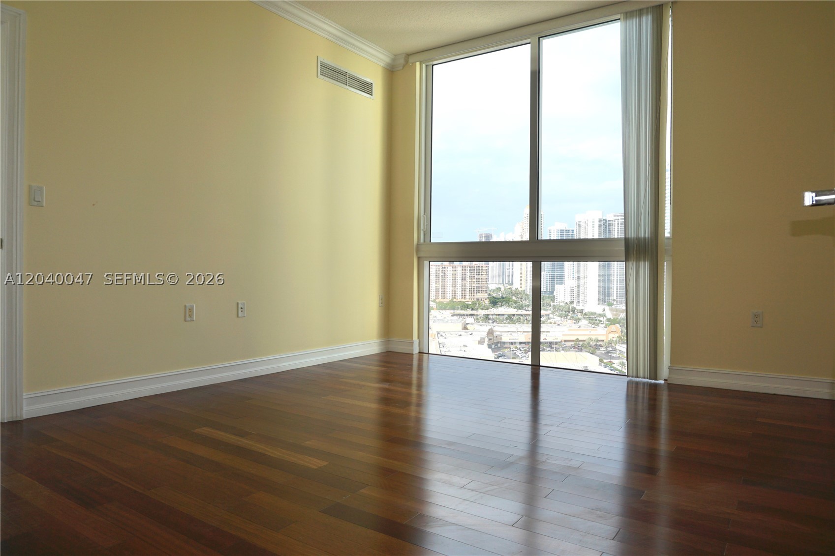200 Sunny Isles Blvd 2-1801 Property Photo 11