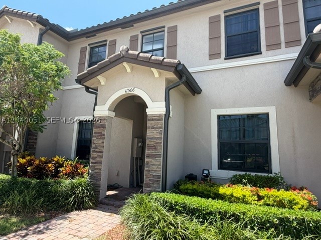 11506 SW 248th Ter . Property Photo 1