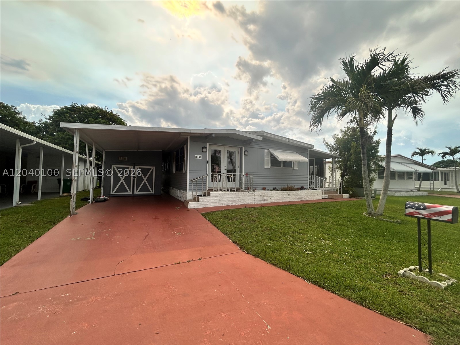 2341 SW 84th Ave