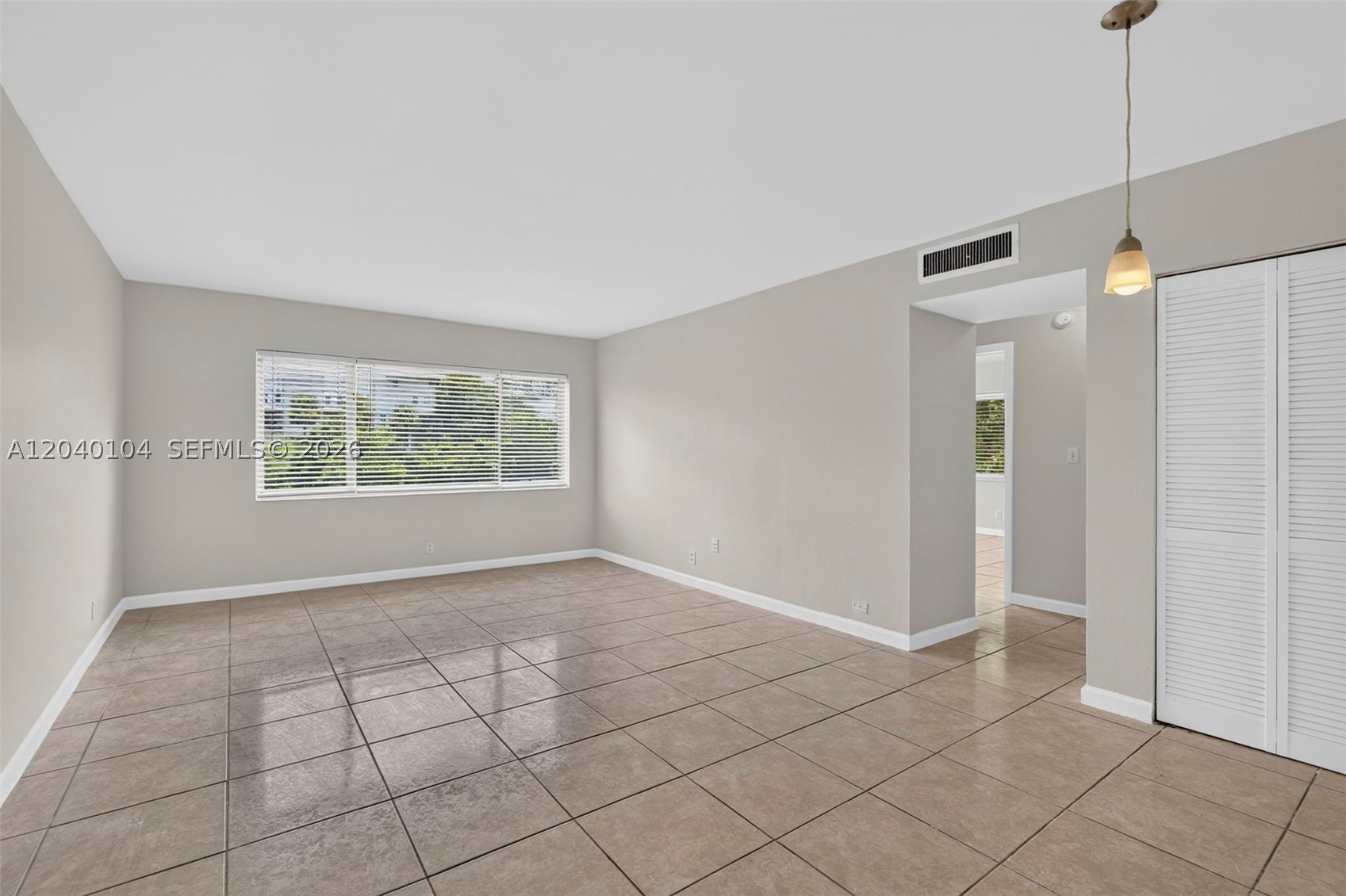 151 Se 6th Ave 16 Property Photo 4