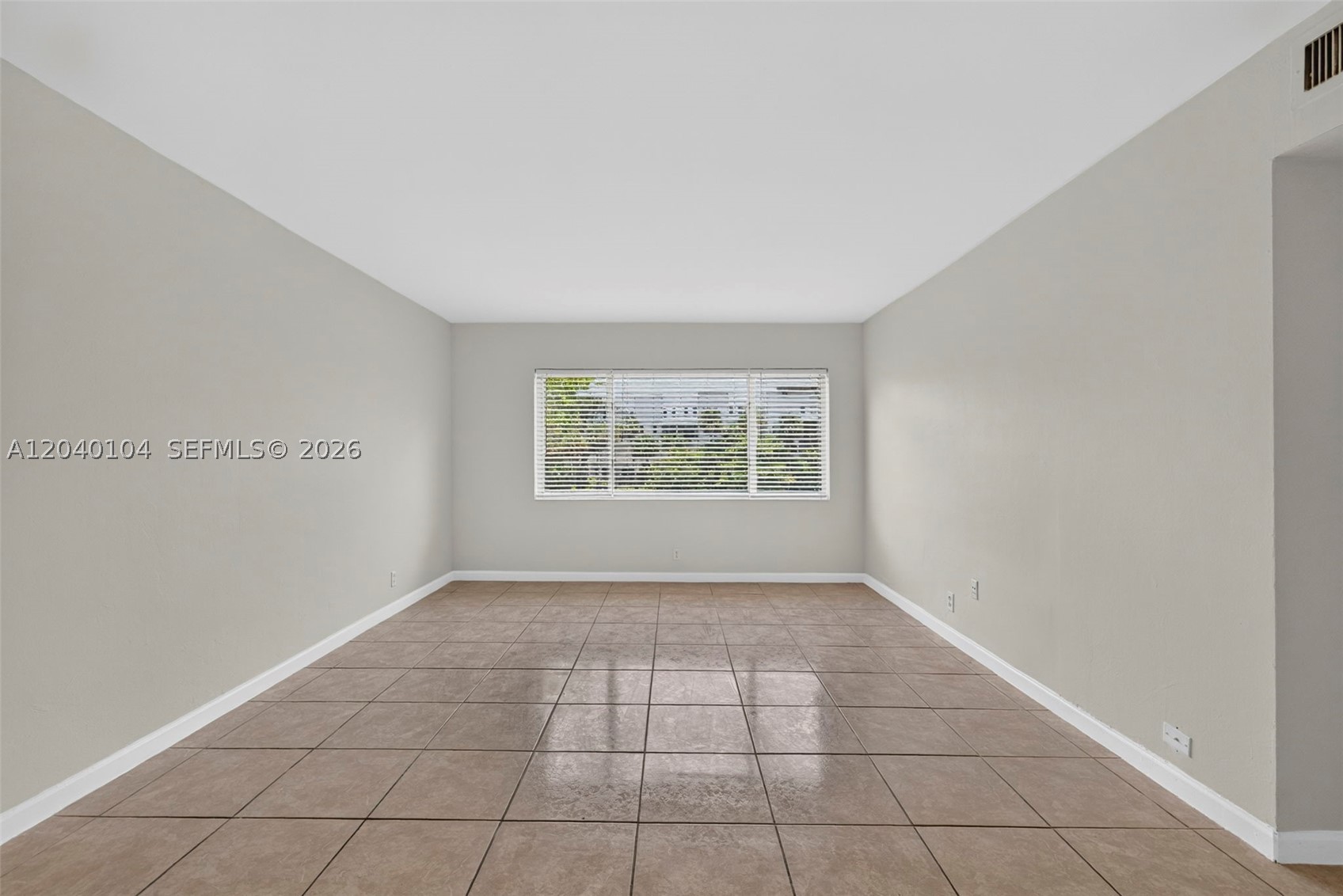 151 Se 6th Ave 16 Property Photo 5