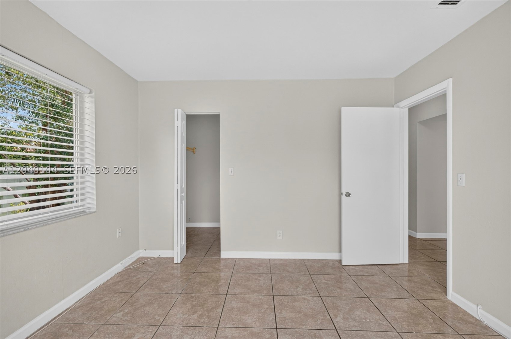 151 Se 6th Ave 16 Property Photo 10