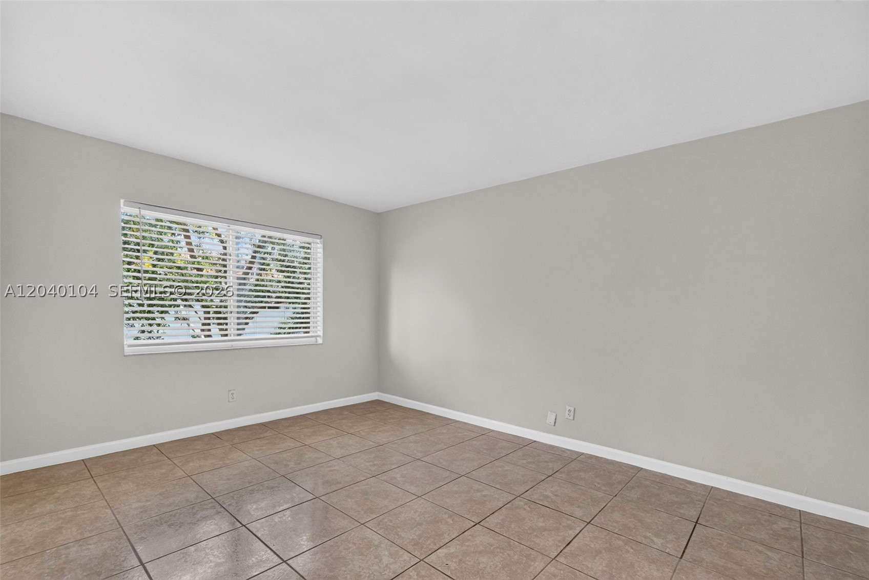 151 Se 6th Ave 16 Property Photo 12