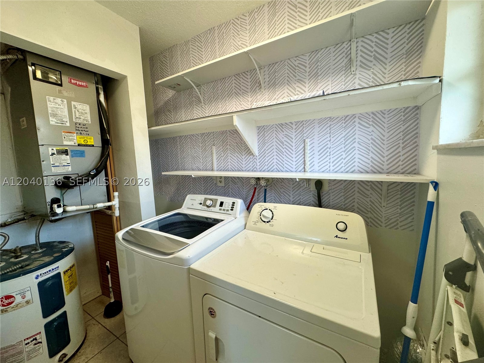 1723 Sw 21st St Property Photo 8