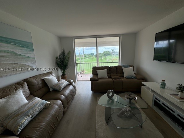 8900 Washington Blvd 304a Property Photo 18