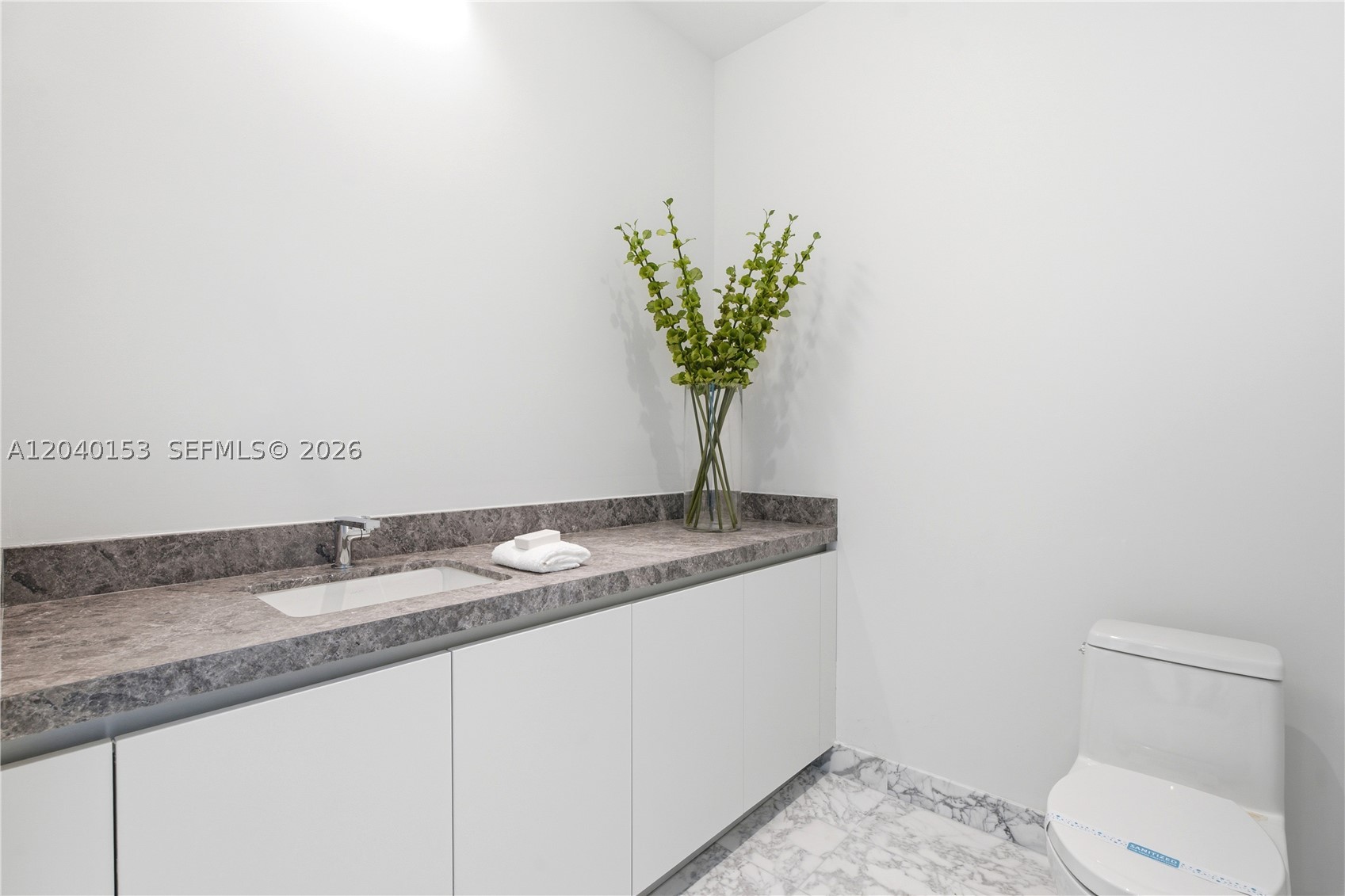 175 Se 25th. 3401/3402 Property Photo 63