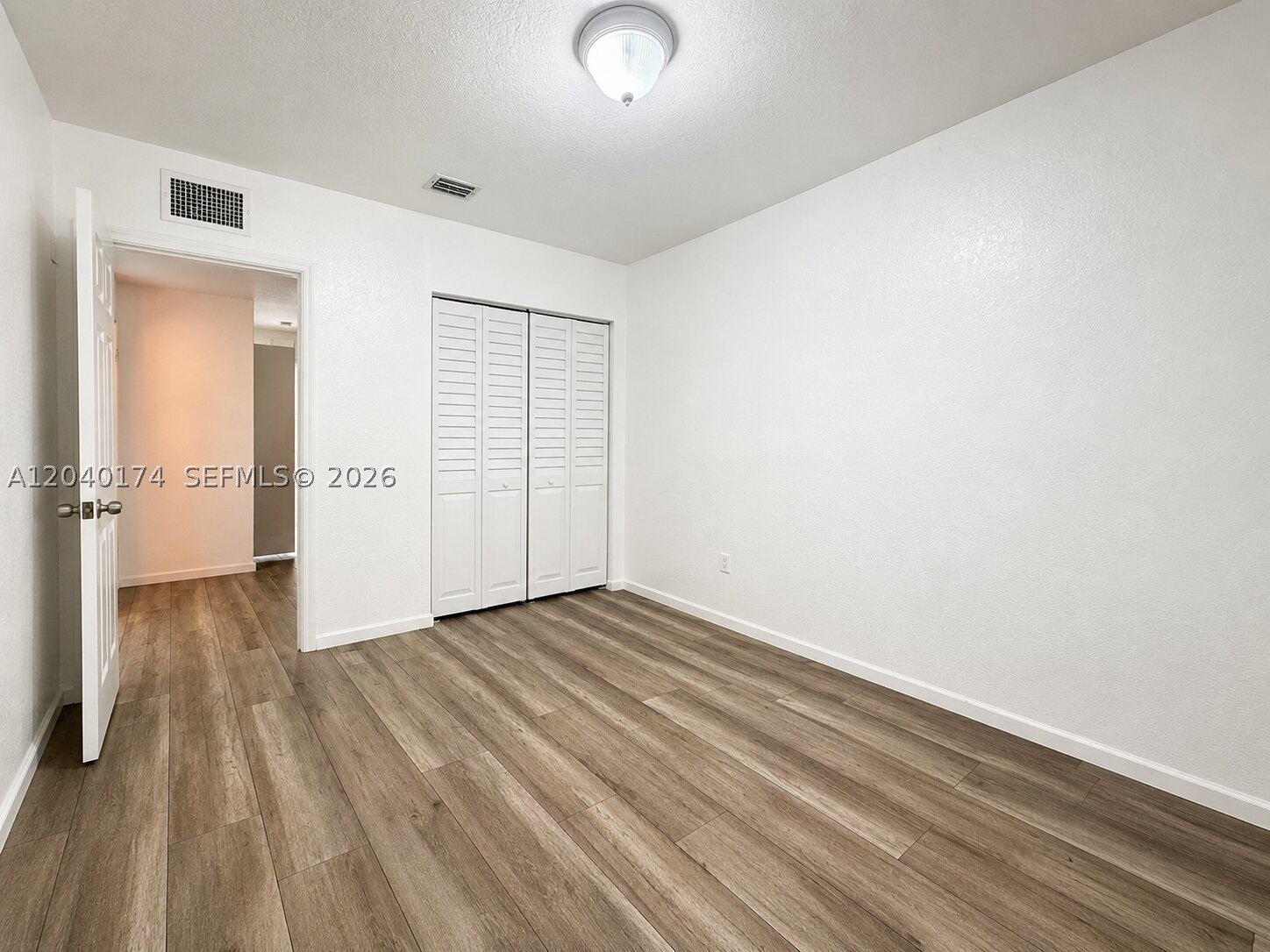 31 Se 3 Property Photo 8